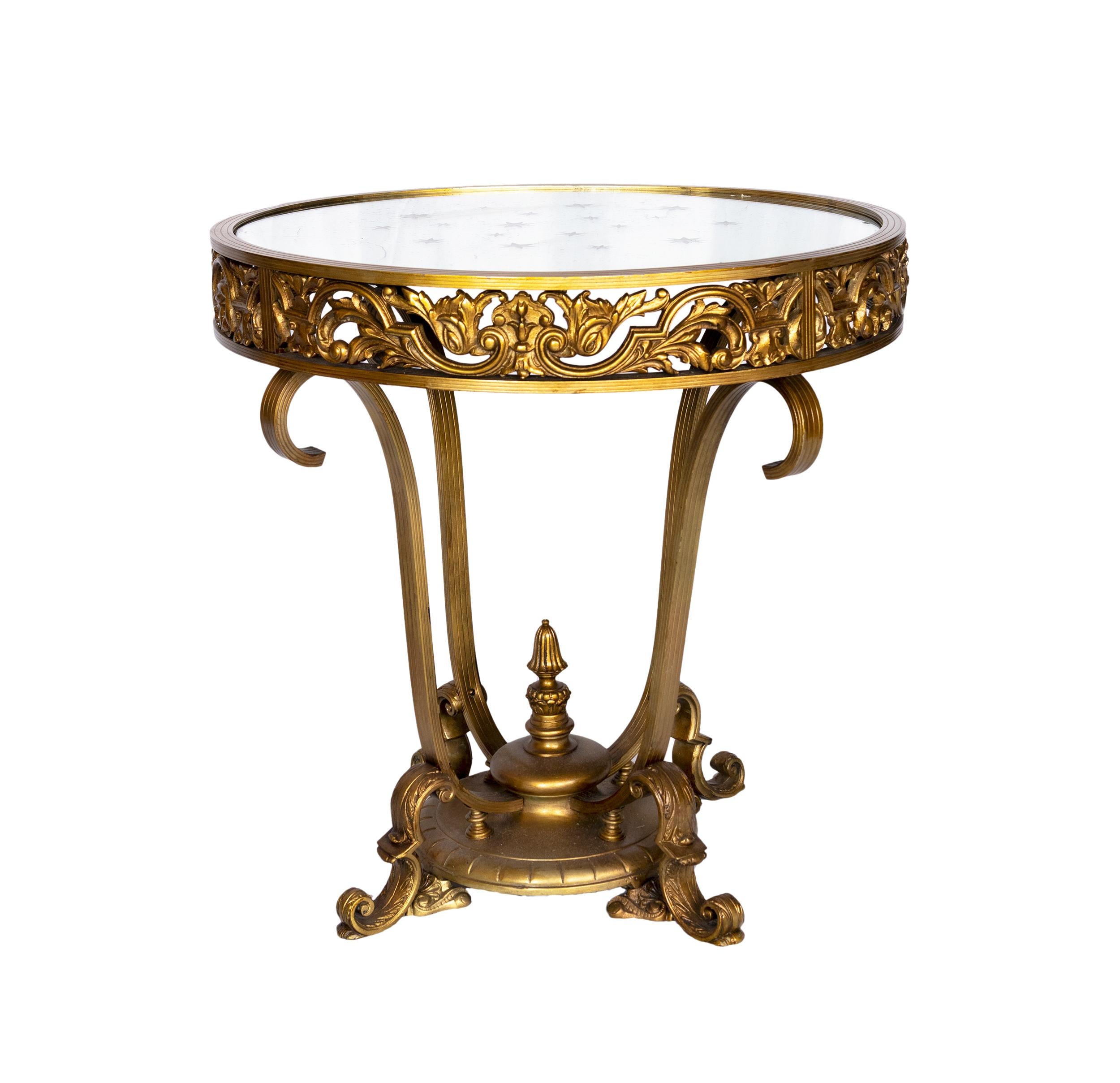 Gilded Bronze Round Glass Table, Louis XV, 20th Century For Sale 1