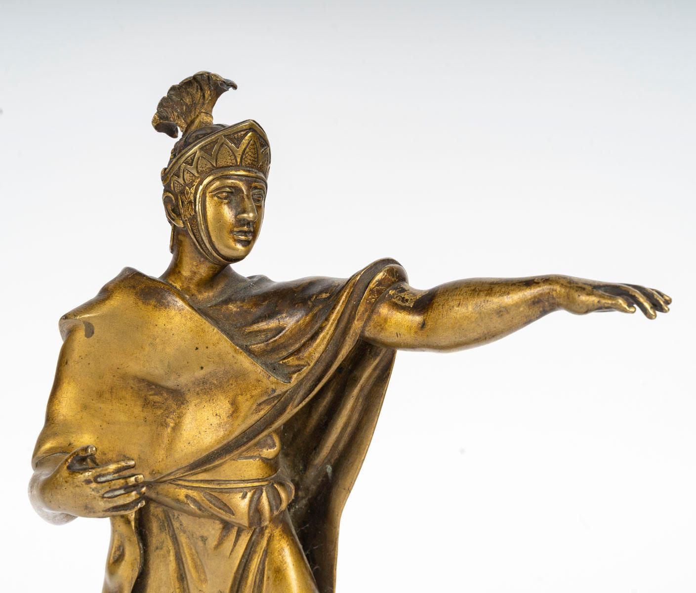 Scultura in bronzo dorato di un romano, XX secolo, stile greco-romano.

Scultura in bronzo dorato di un romano su una base di legno, XX secolo, stile greco-romano.

H. H. 28 cm, L. 22 cm, P. 12 cm.