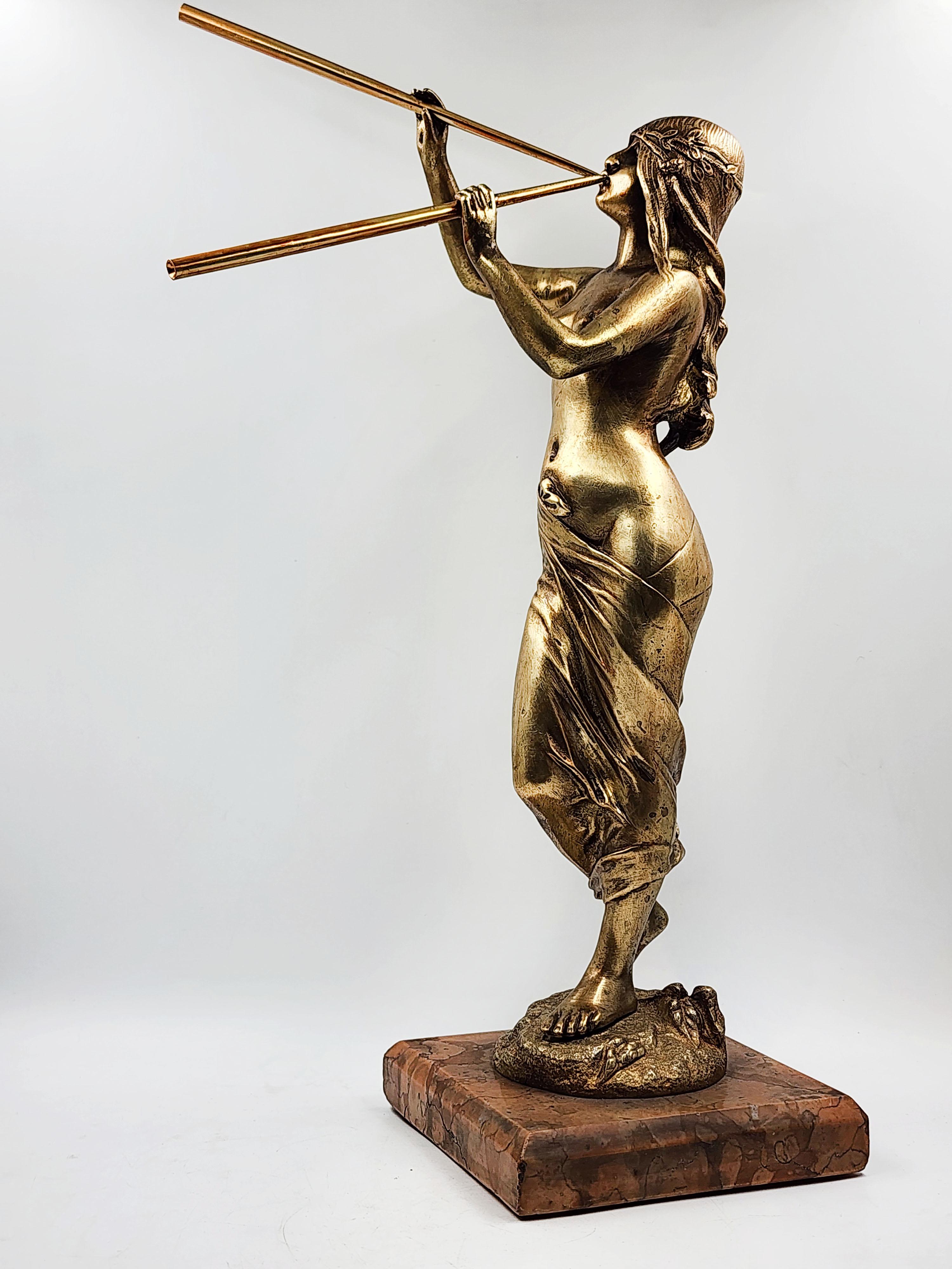 Belle Époque Gilded bronze sculpture with marble 