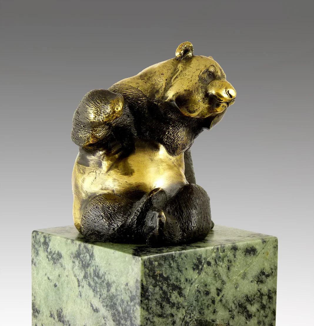 Art Deco Gilded Bronze Sculpture with Patina Representing a Panda, 20th Century. For Sale