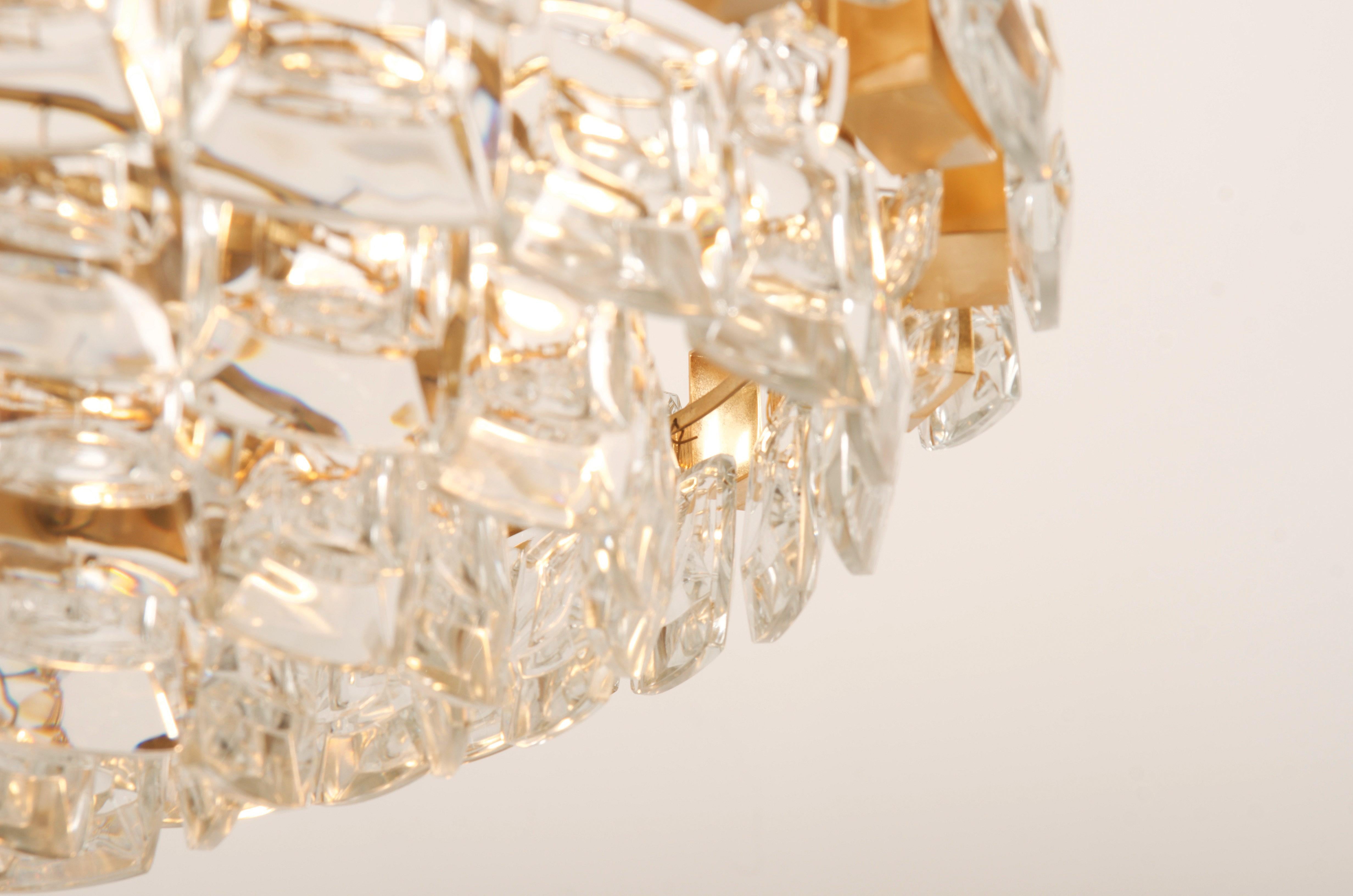 Lampadario dorato di Palwa In condizioni buone in vendita a Vienna, AT