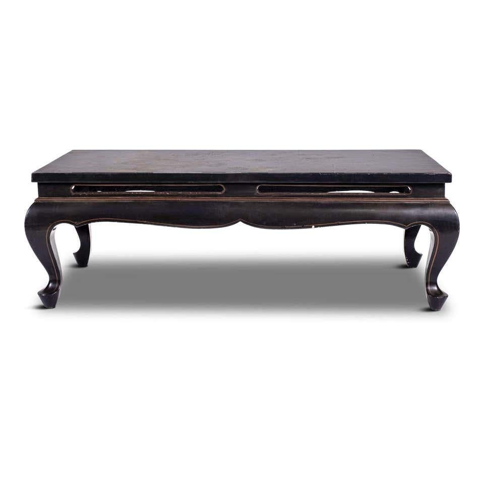 Gilded Chinoiserie Black Lacquer Coffee Table In Good Condition In Houston, TX
