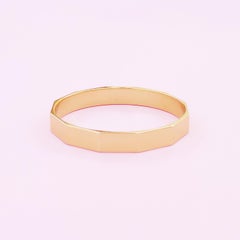 Bracelet jonc géométrique Dodecagon doré par Monet, années 1960