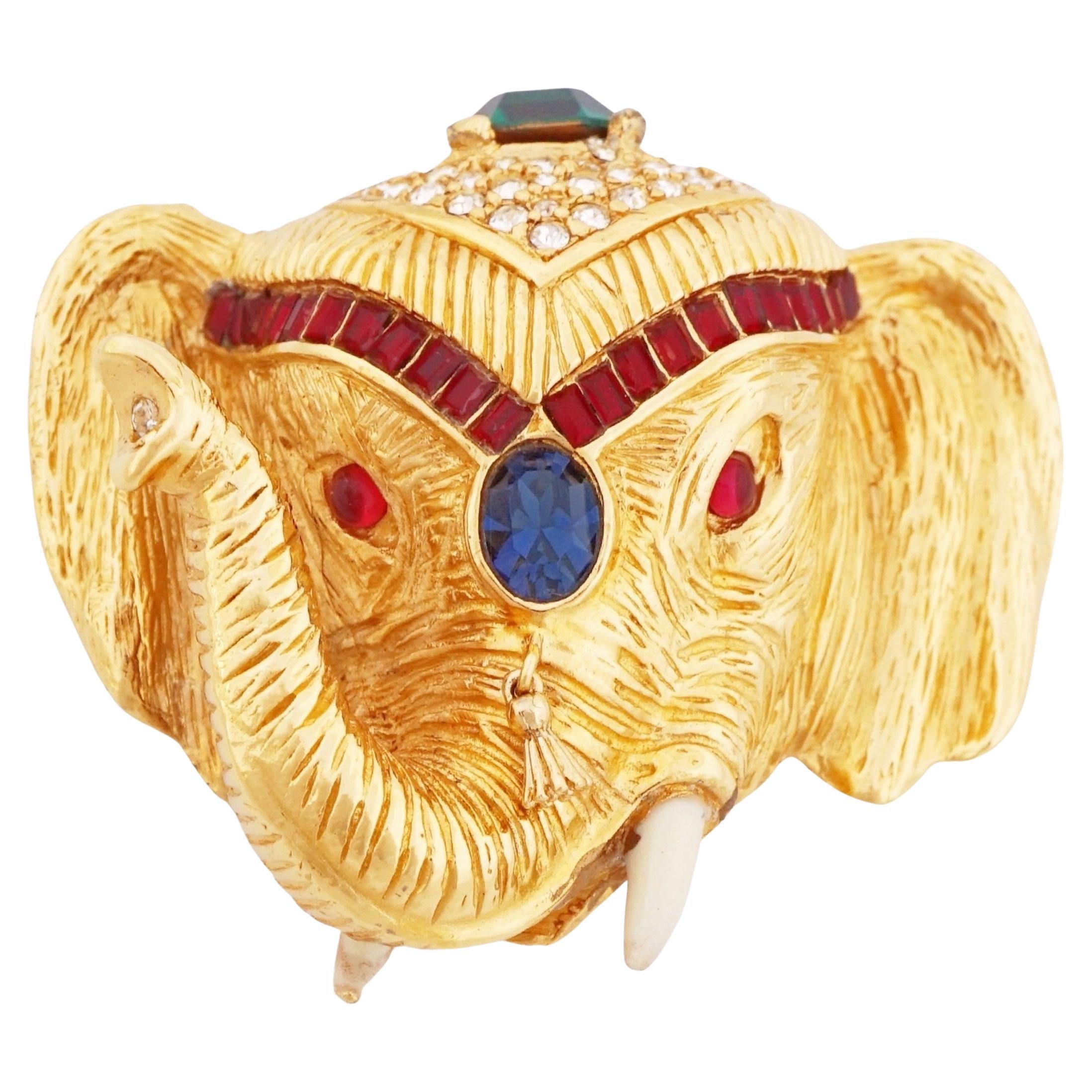 Broche tête d'éléphant dorée avec bijoux moghols par Ciner, années 1960 en vente