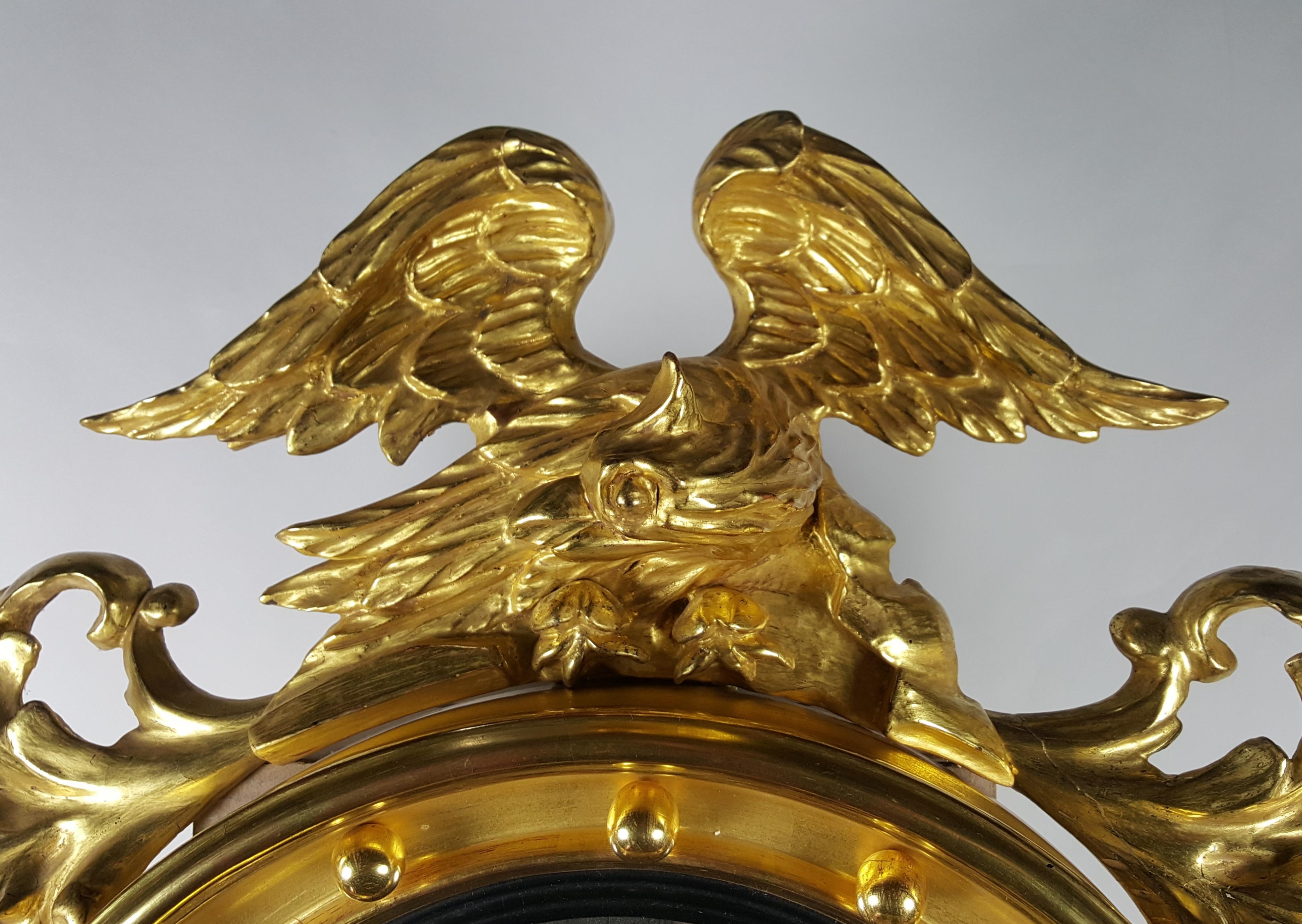 Gilded Federal American Eagle Convex Mirror, circa 1820 In Good Condition For Sale In Concord, MA
