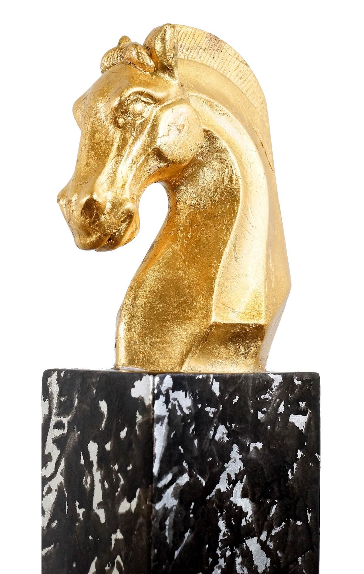Gilt Gilded Fibreglass Horse Head Sculpture, Contemporary Work, XXIst Century. For Sale