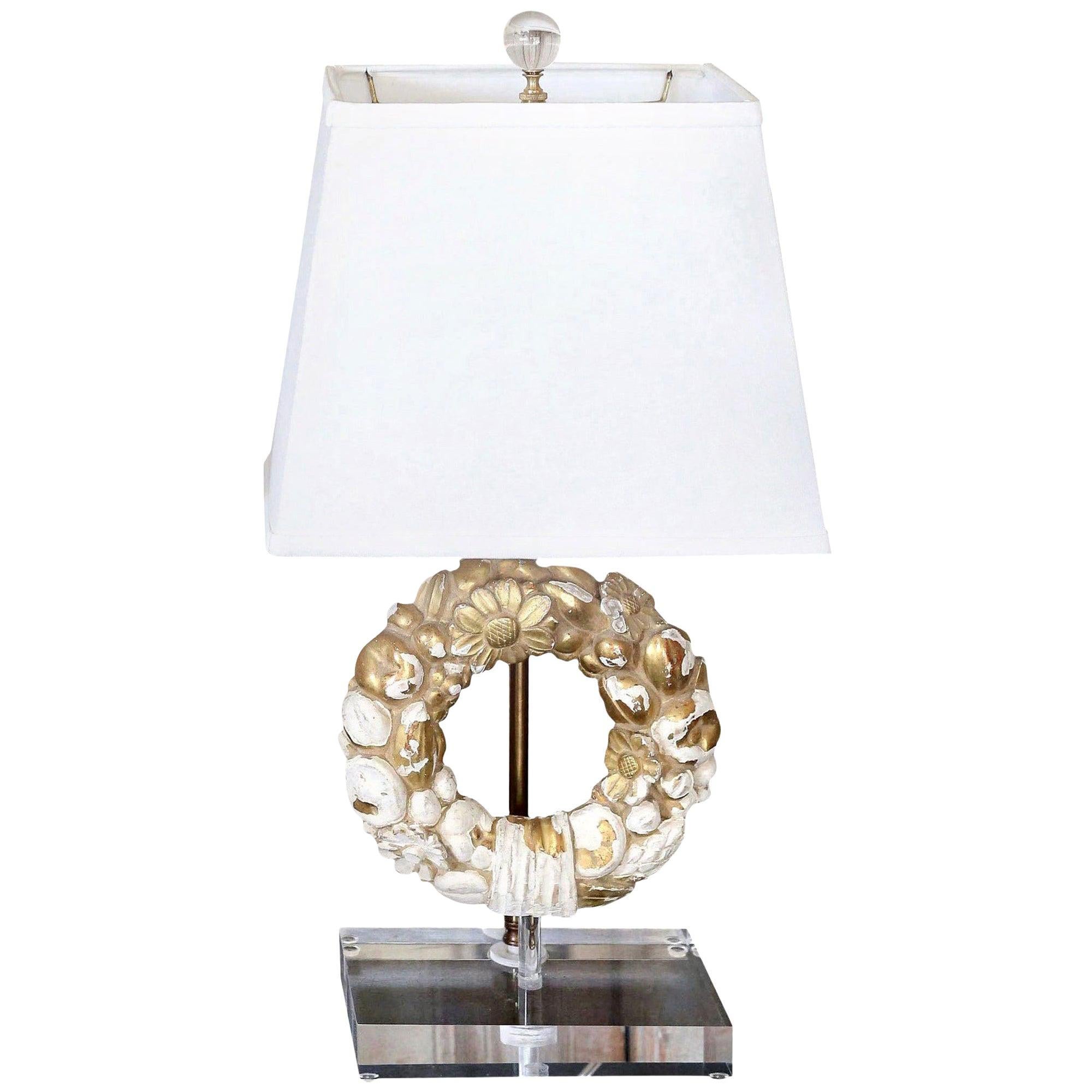 XIXe siècle Lampe de table Giltwood Wreath Fragment en vente