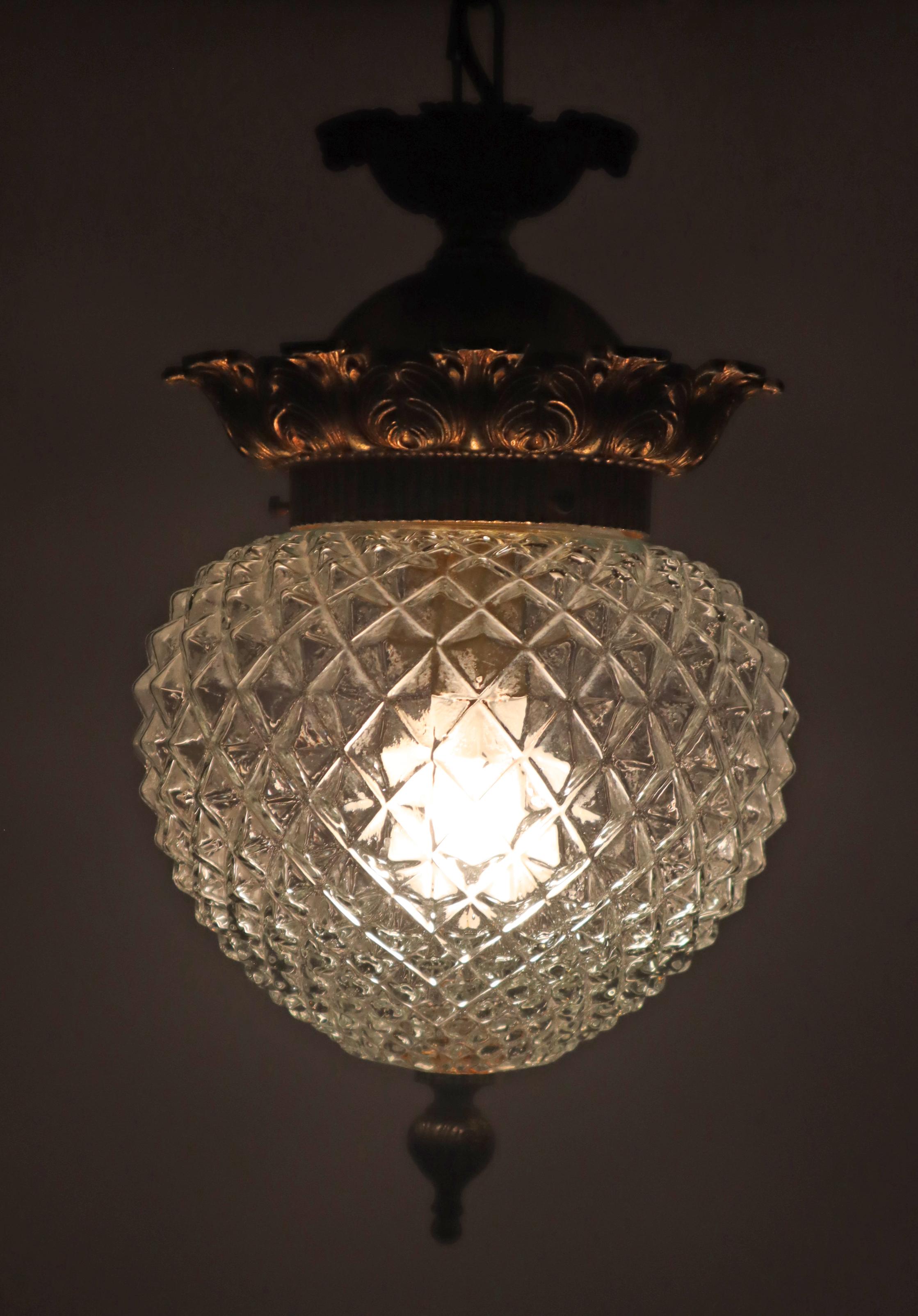 Gilded Hollywood Regency Pineapple Lantern Lamp, Belgium 1970s For Sale 5