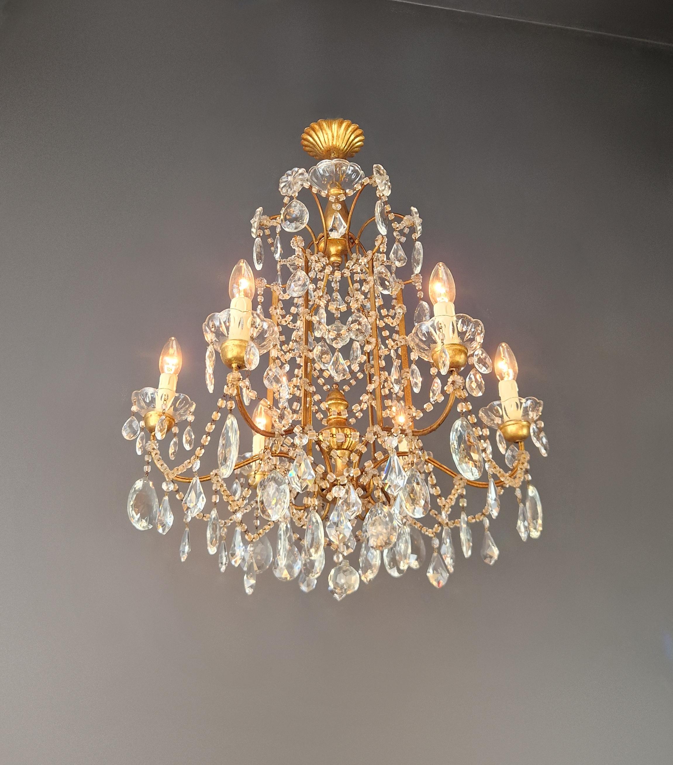 Cristallo Lampadario in ferro dorato e cristallo stile Luigi XVI italiano antico neoclassico in vendita