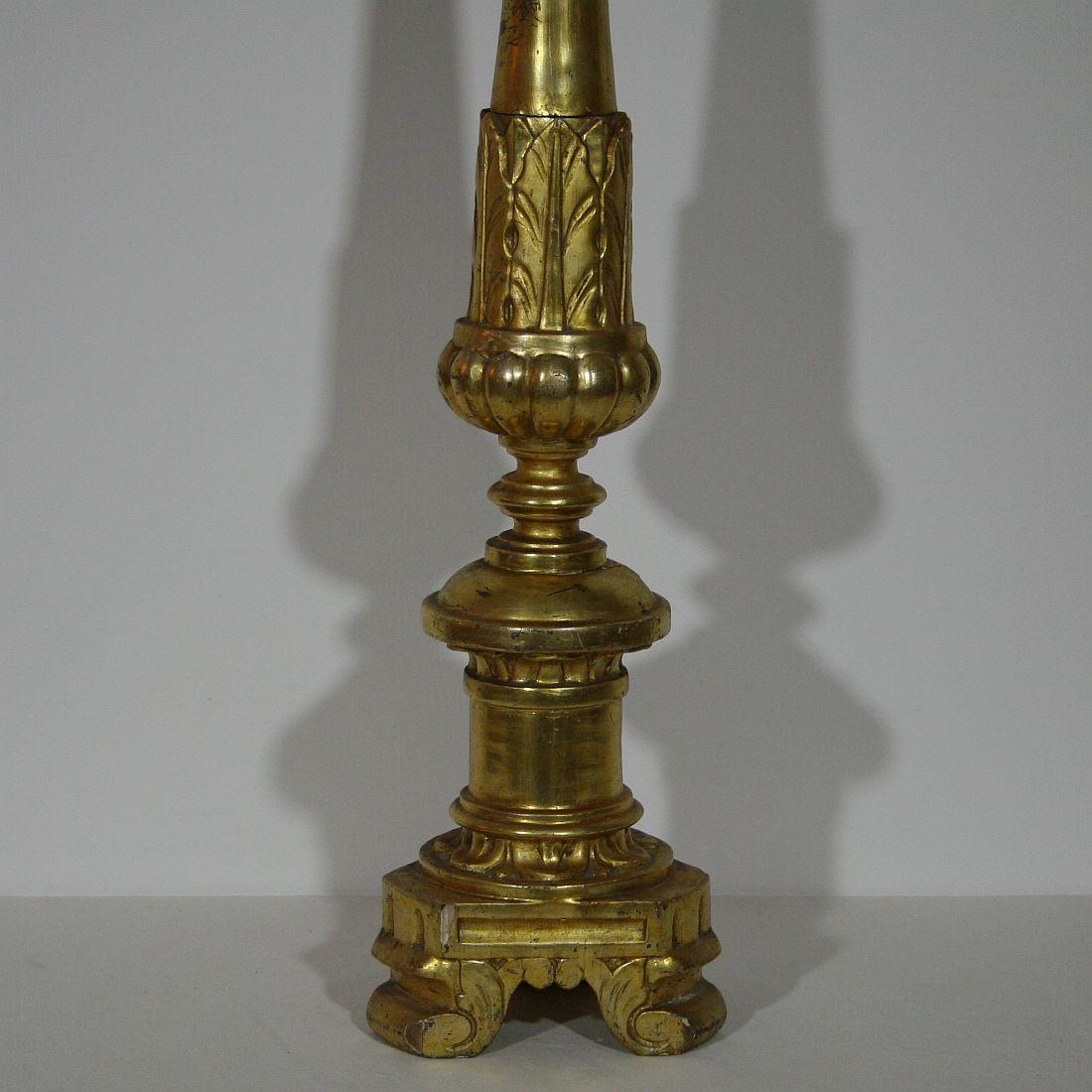 Gilded Italian 18th Century Neoclassical Wooden Candlestick 3