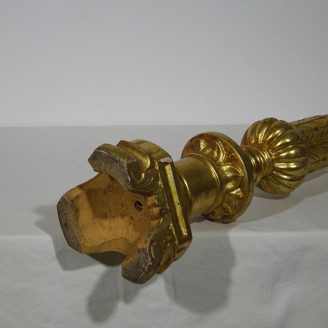 Gilded Italian 18th Century Neoclassical Wooden Candlestick 4