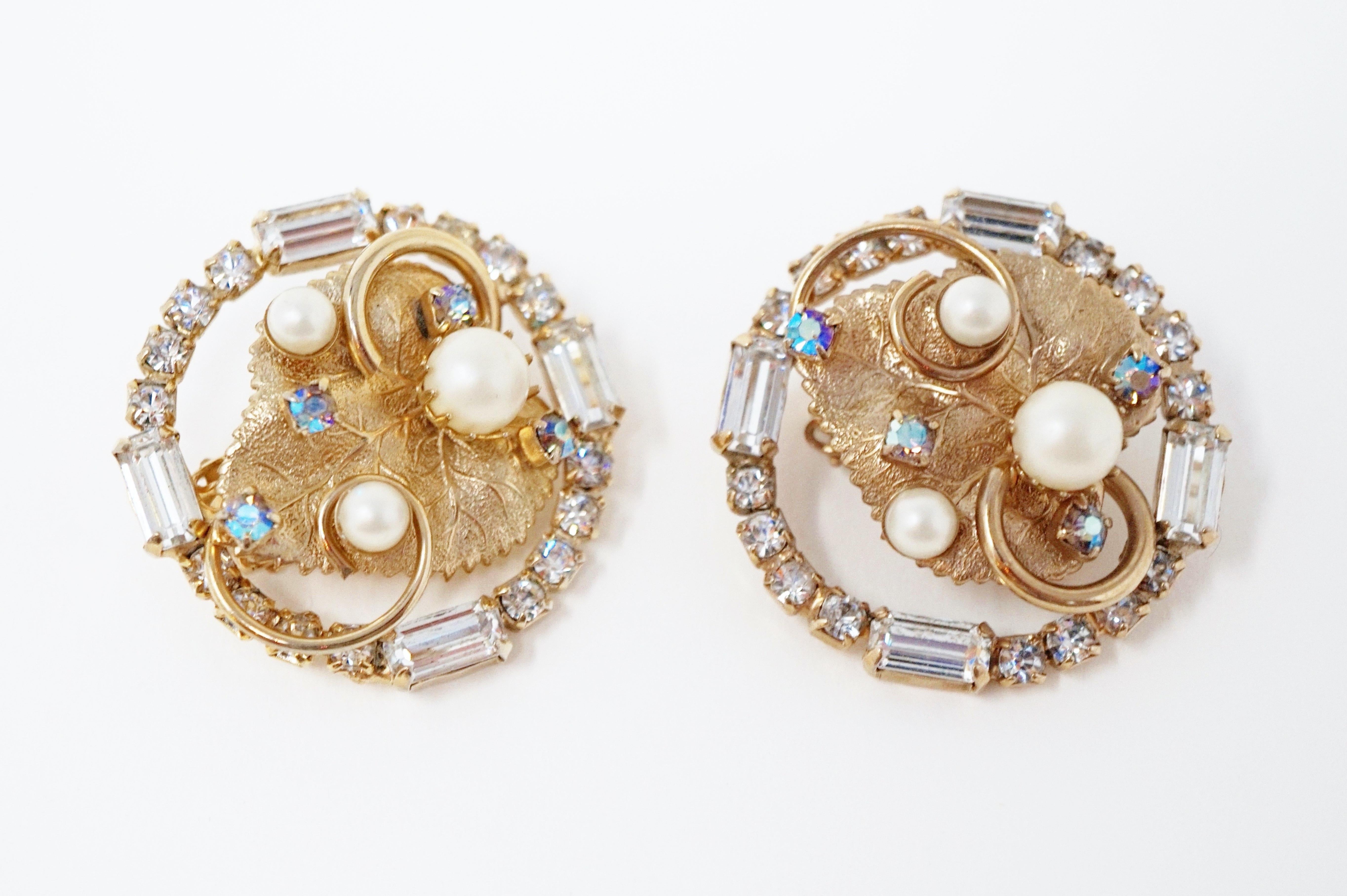 Gilded Leaf Rhinestone Earrings by Hobé, Signed circa 1950s In Excellent Condition For Sale In McKinney, TX