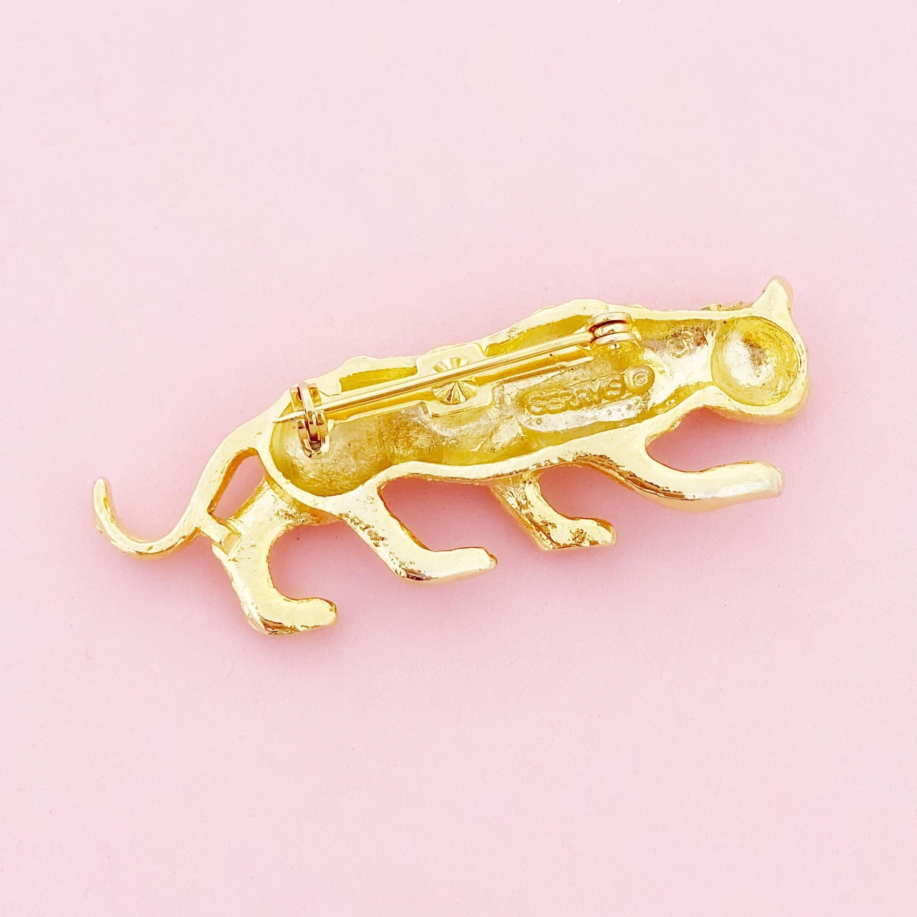 Gilded Leopard Figural Brooch By Gerry's, 1980s In Good Condition For Sale In McKinney, TX