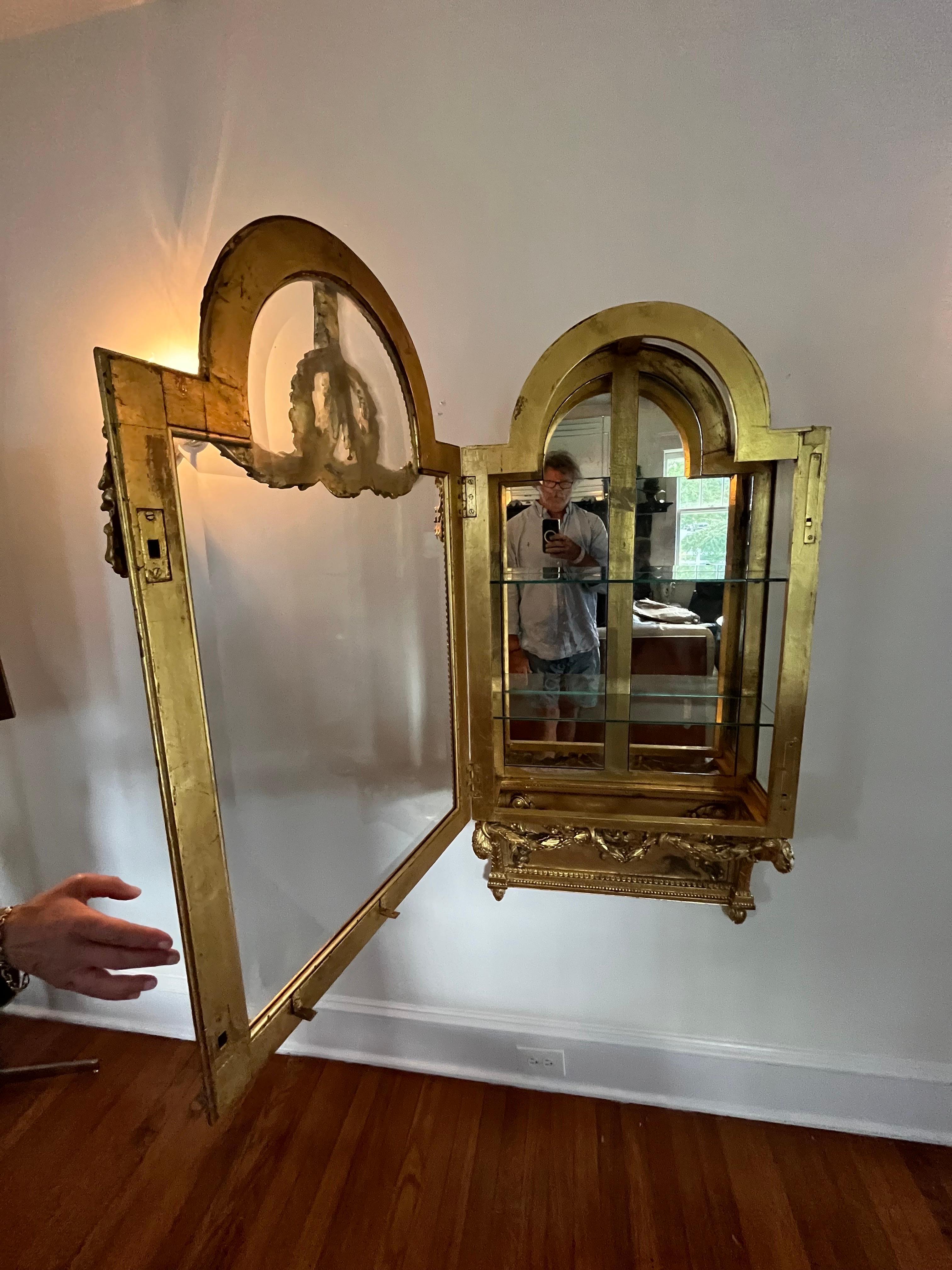 Gilded Louis XVI Hanging Wall Vitrine For Sale 2