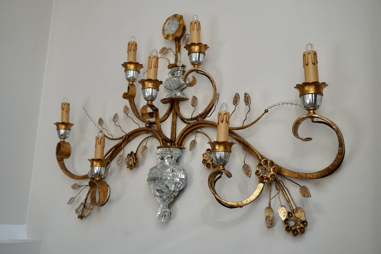 Gilded Metal Leaf and Glass Flower Wall Sconce Light Fixture For Sale 12