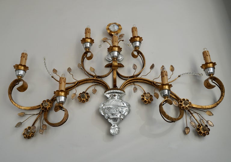 Gilded Metal Leaf and Glass Flower Wall Sconce Light Fixture For Sale 13