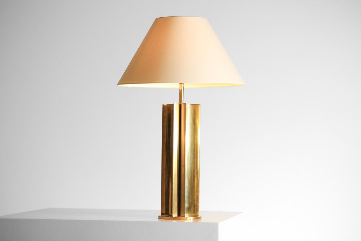 Mid-20th Century Gilded metal table lamp from the 50's For Sale
