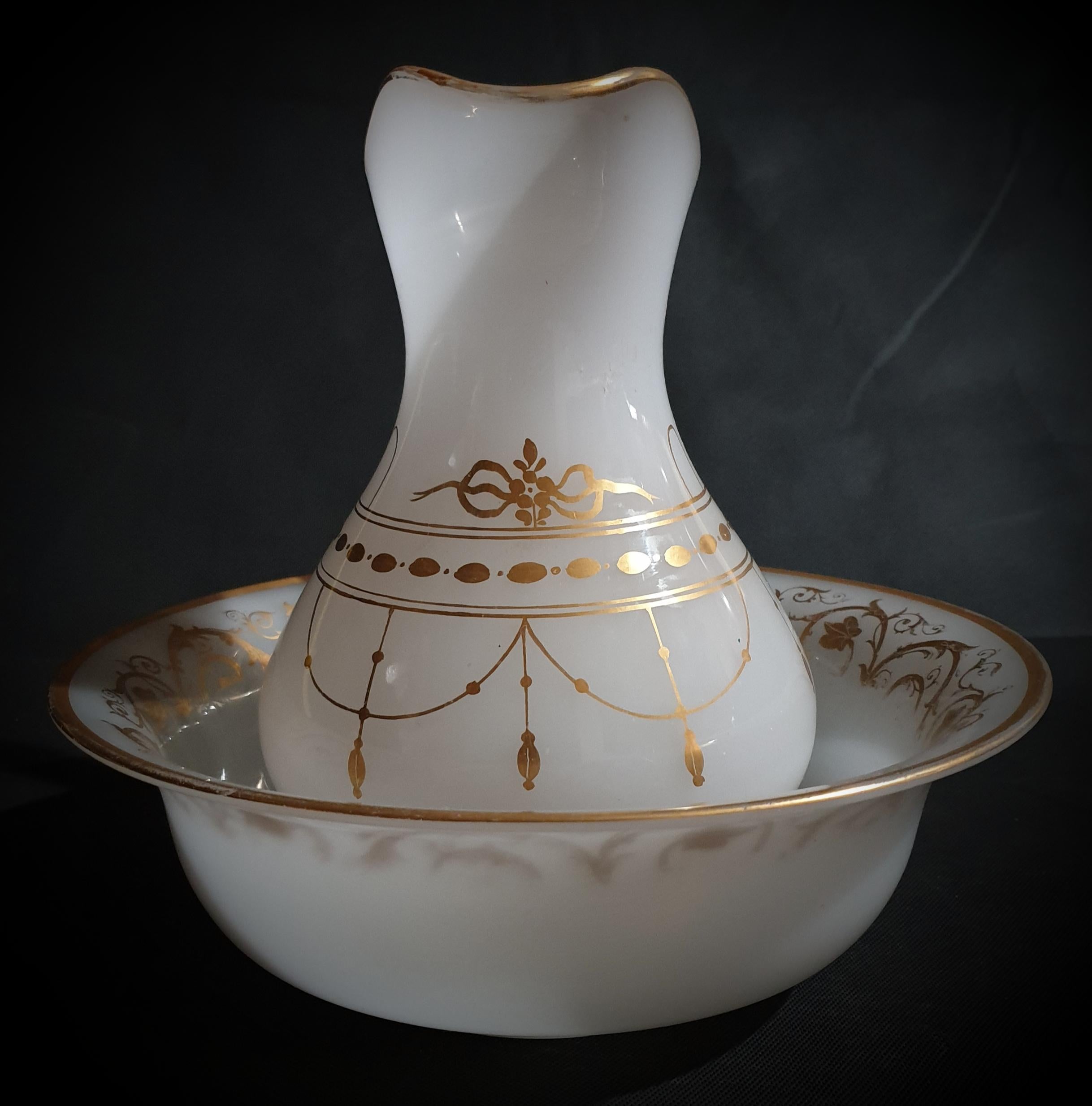 Gilded Milky White Translucent Opaline Glass Pitcher & Bowl. France Late 19th C For Sale 1