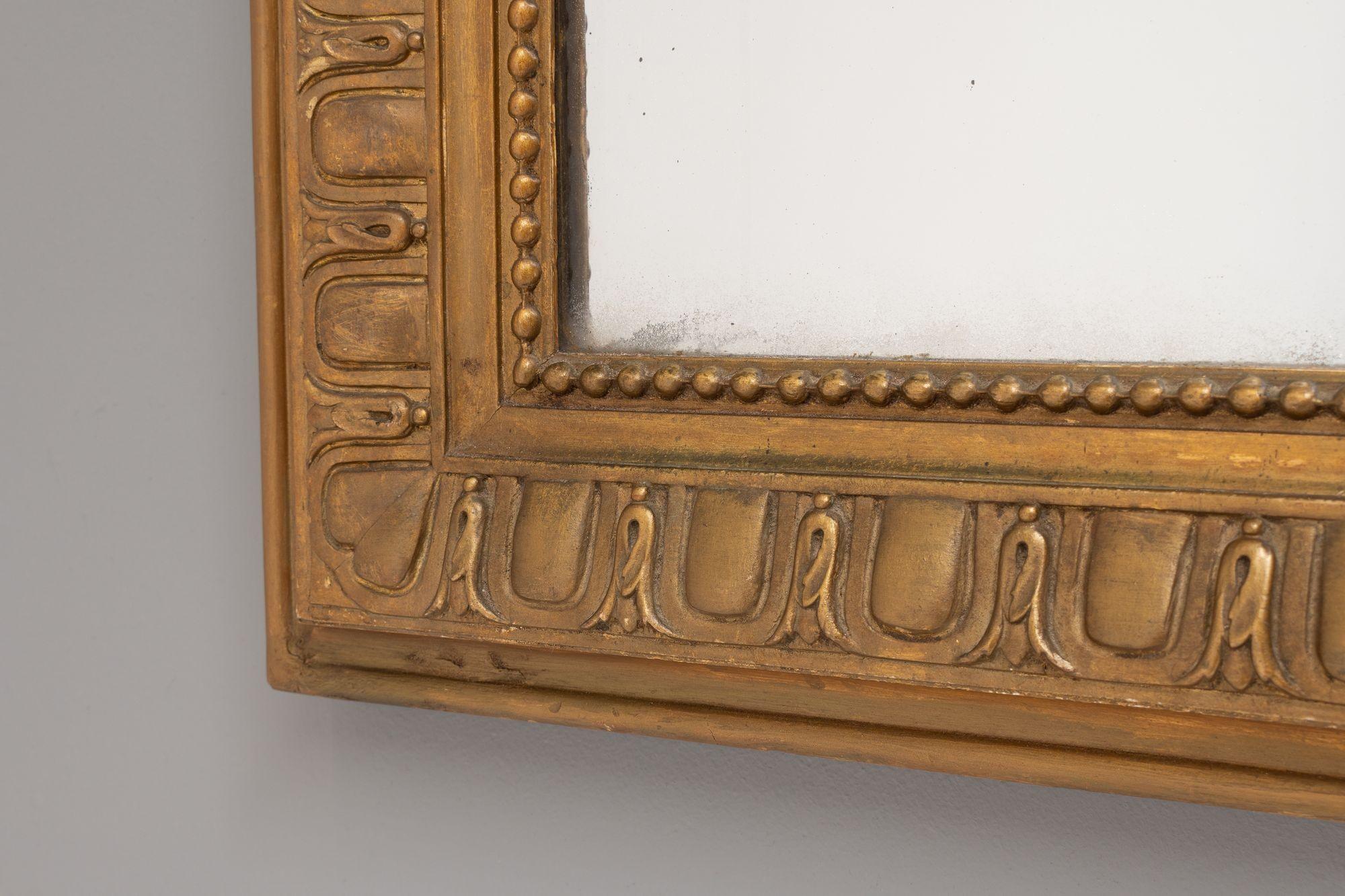 Gilded Overmantel Mirror Bon état - En vente à London, England