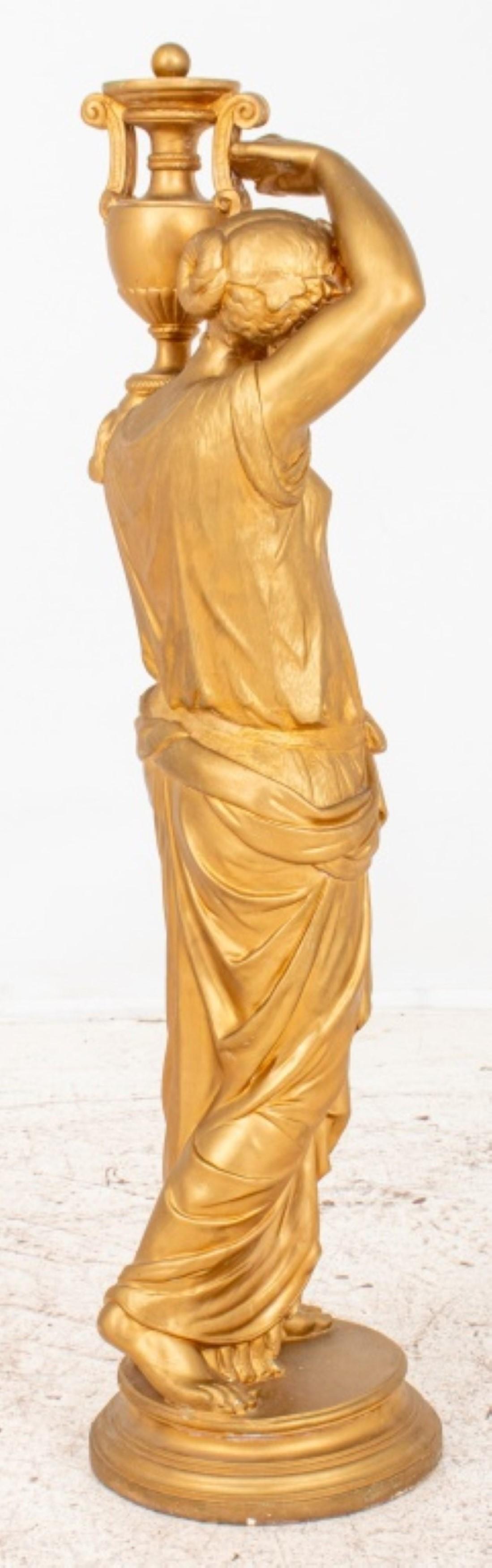 Vergoldete Gipsstatue, möglicherweise Hebe (20. Jahrhundert) im Angebot