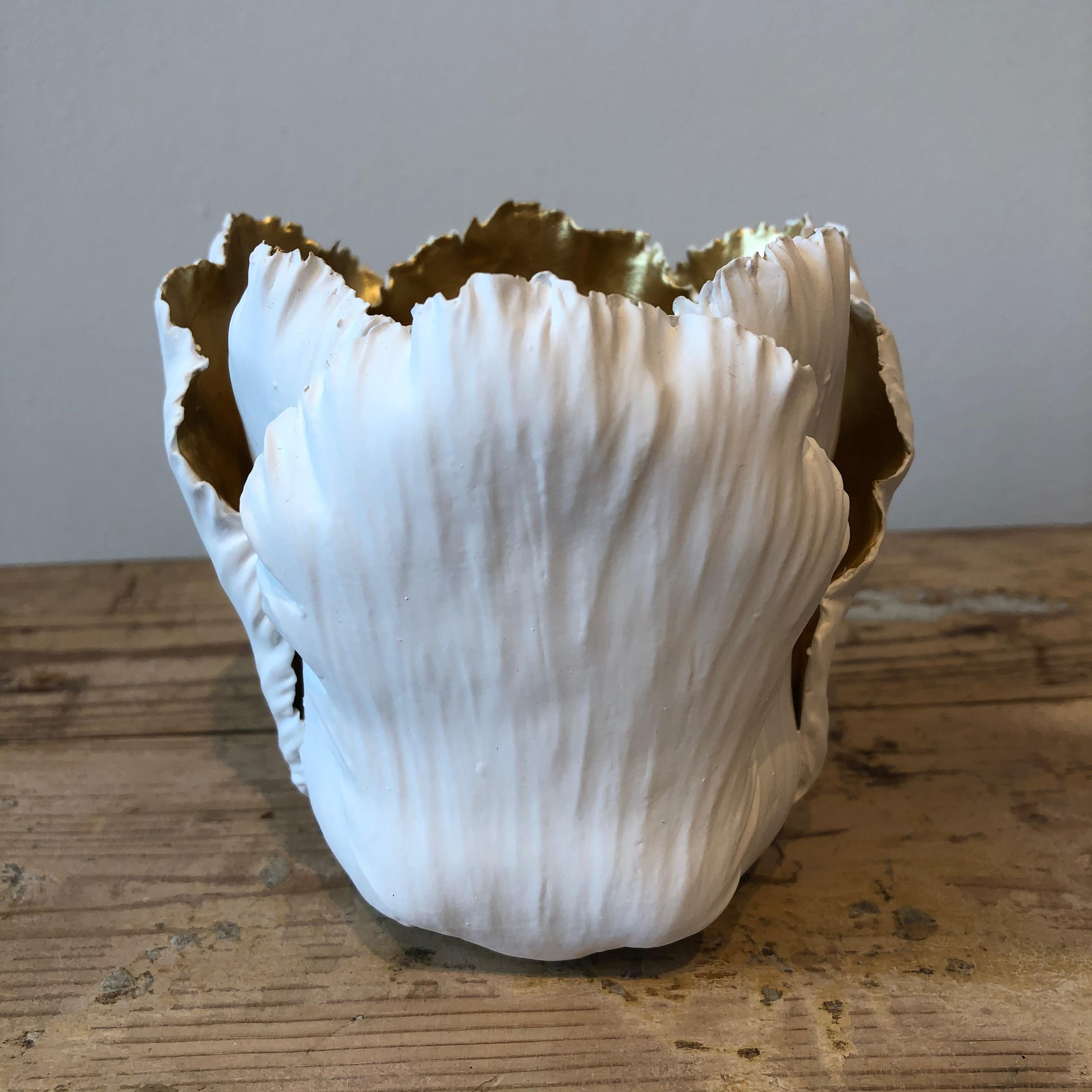 Gilded Porcelain Tulip Votive In New Condition For Sale In Boston, MA