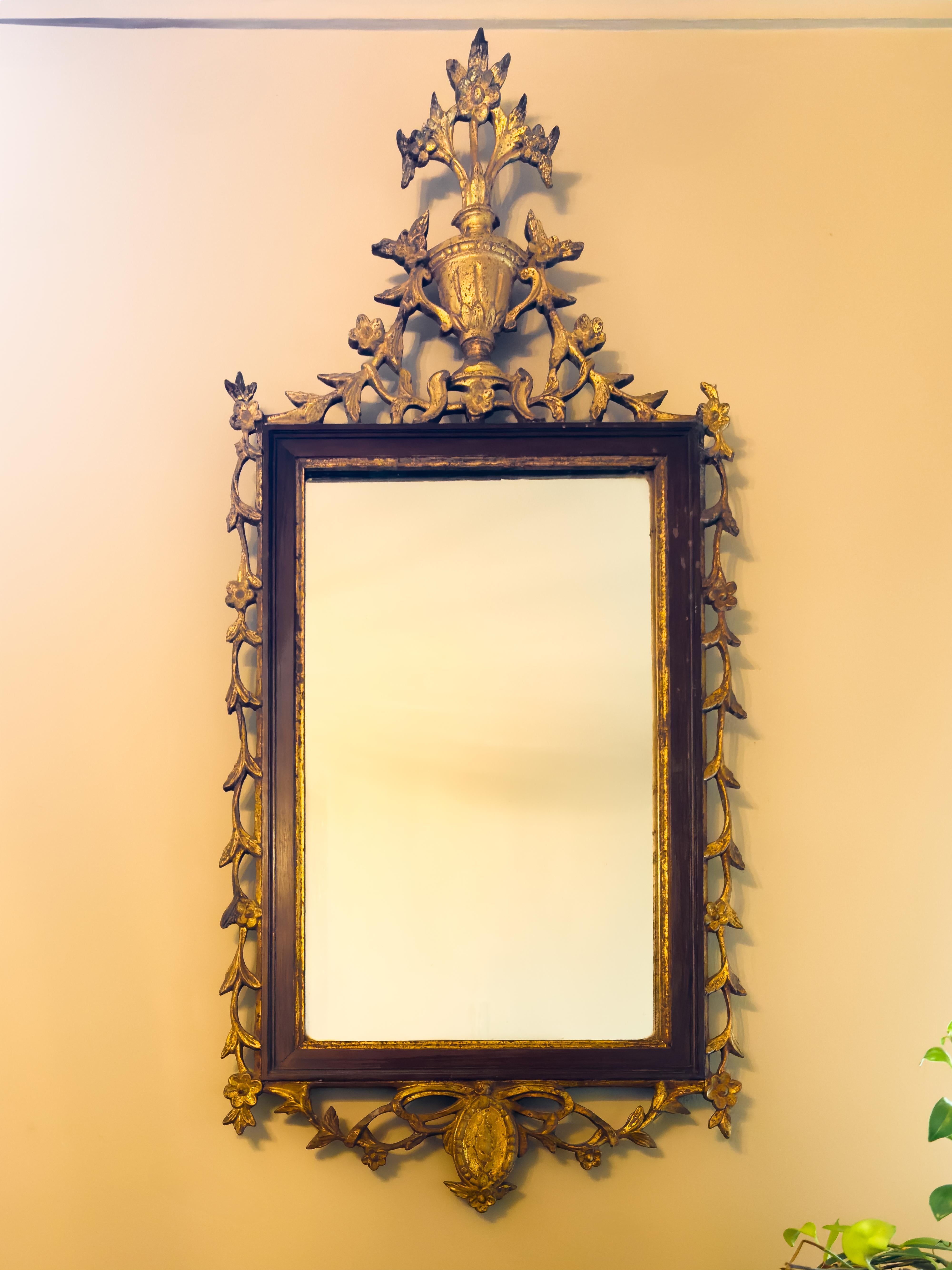 Baroque Miroir baroque portugais doré, XVIIIe siècle en vente