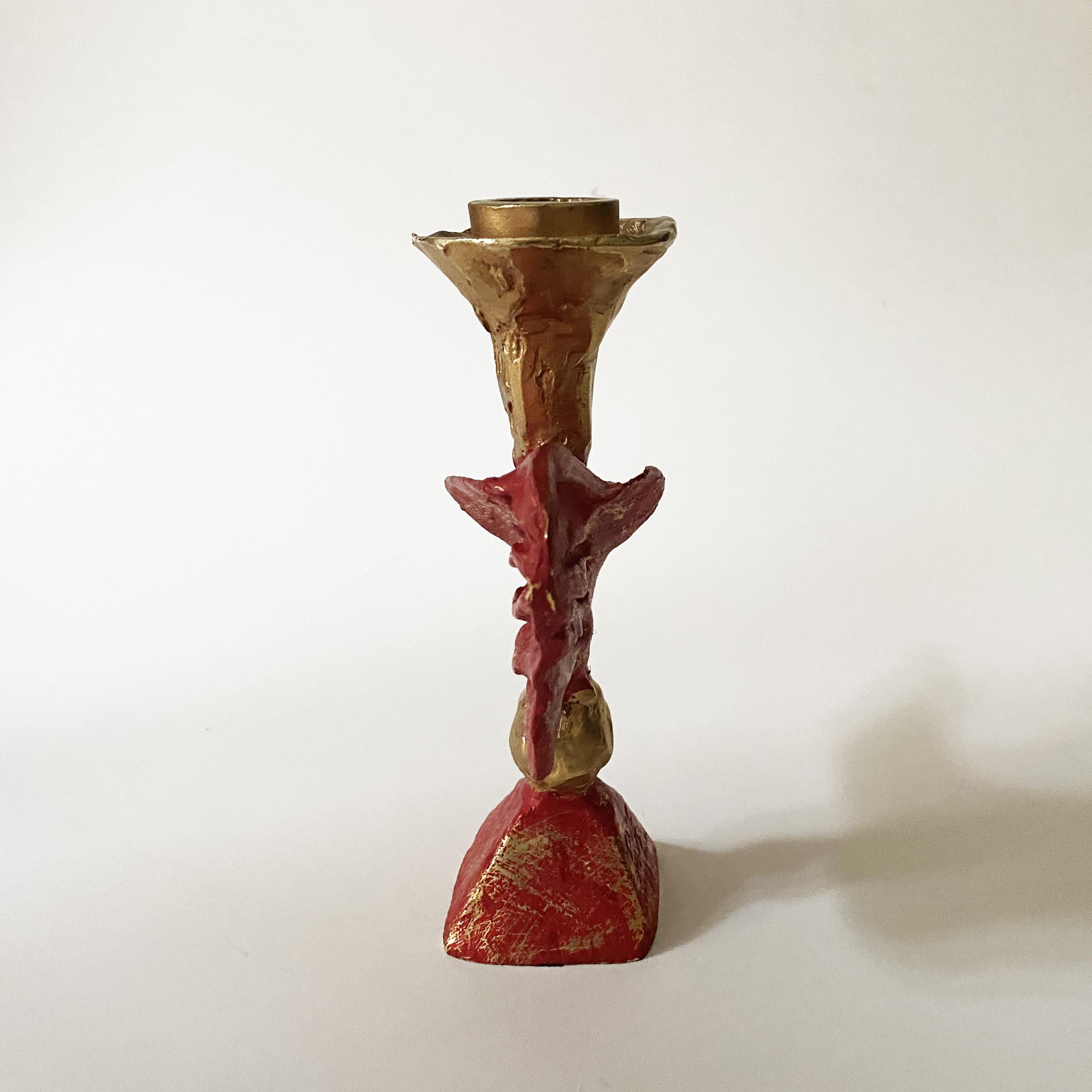 Vergoldeter und roter skulpturaler Vogel-Kerzenleuchter von Pierre Casenove für Fondica, 1990er Jahre. im Angebot 1
