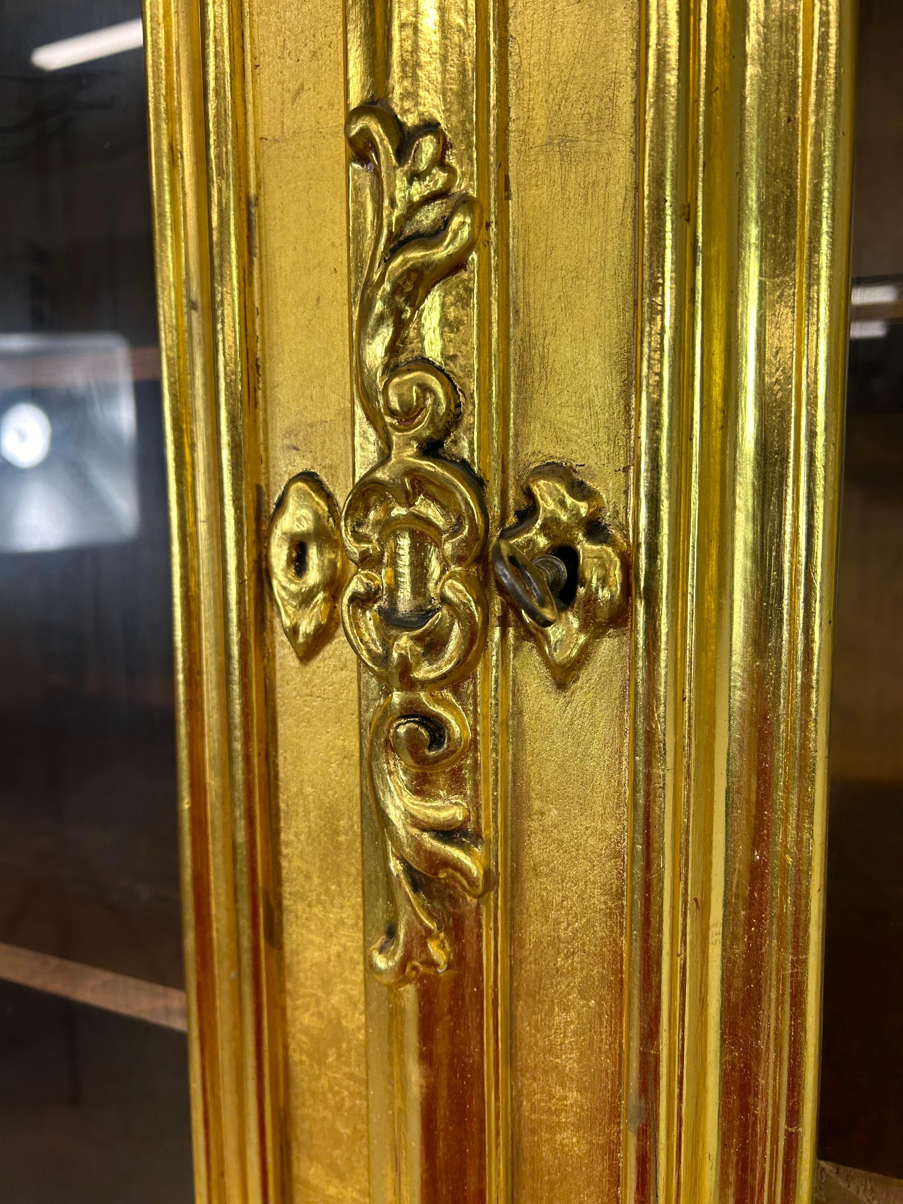 Credenza rococò dorata del XVIII secolo in vendita 8