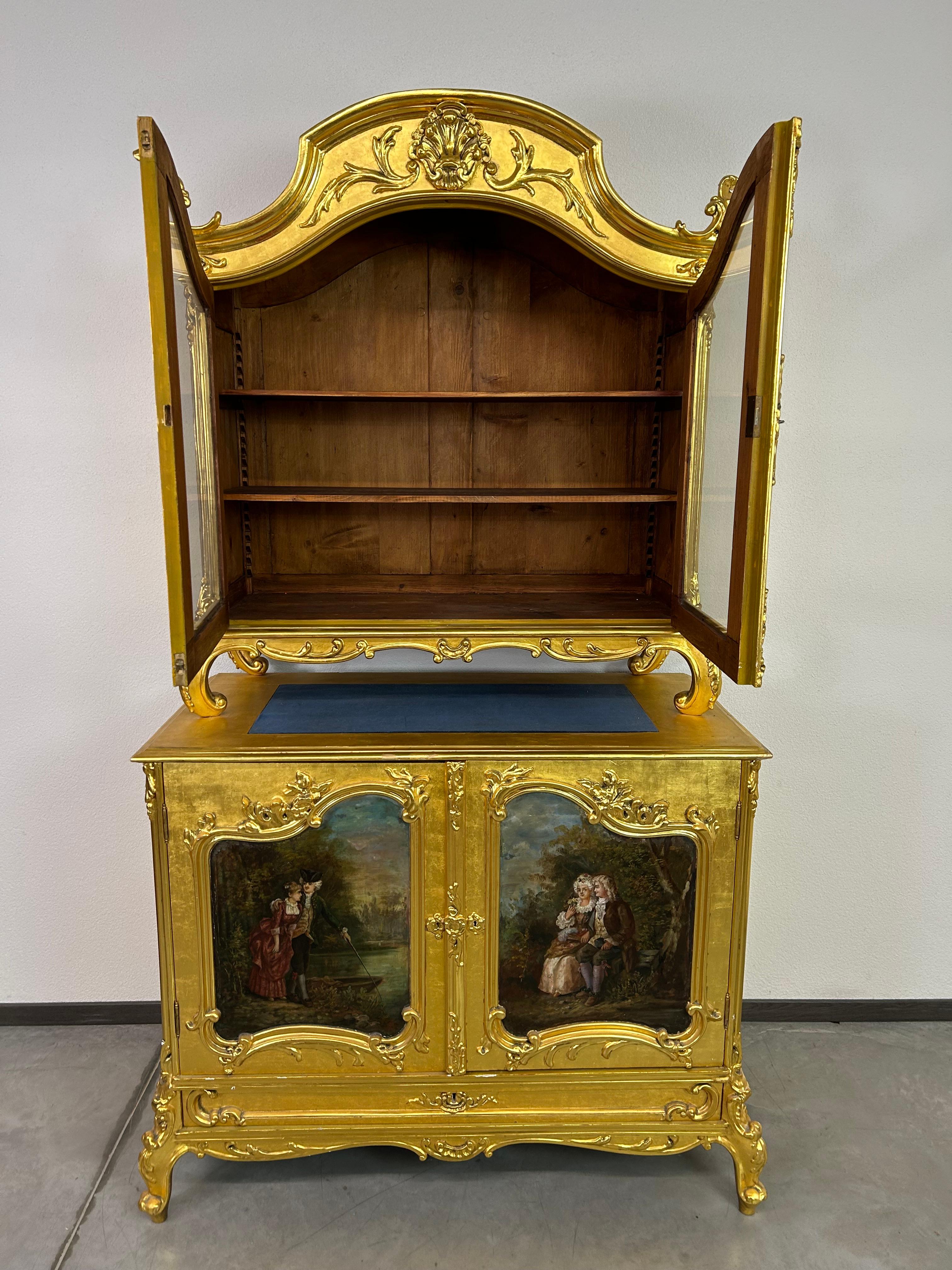 Gilded Rococo sideboard 18th century For Sale 10