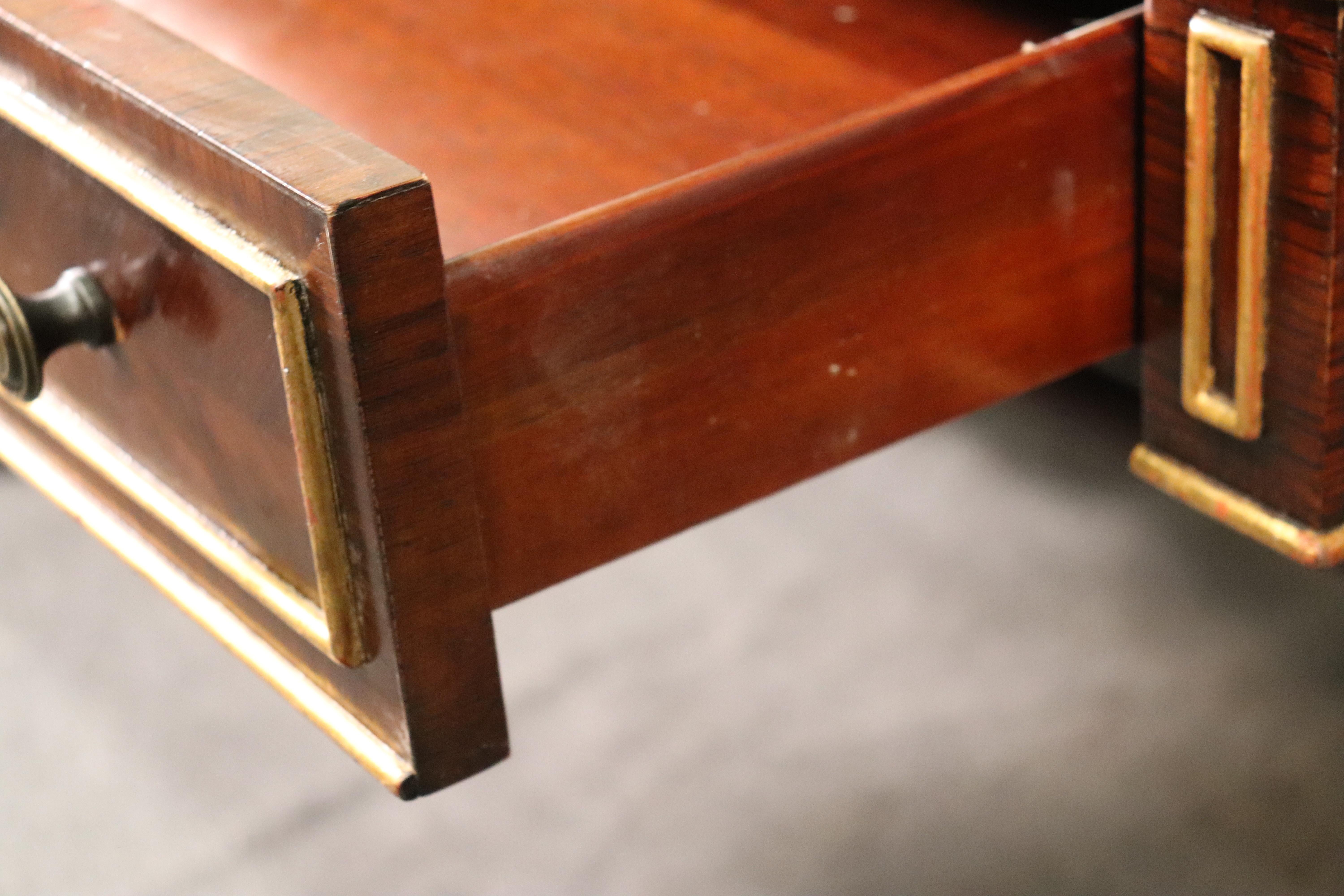 Gilded Rosewood Leather English Regency Style Maitland Smith Writing Table Desk In Good Condition In Swedesboro, NJ