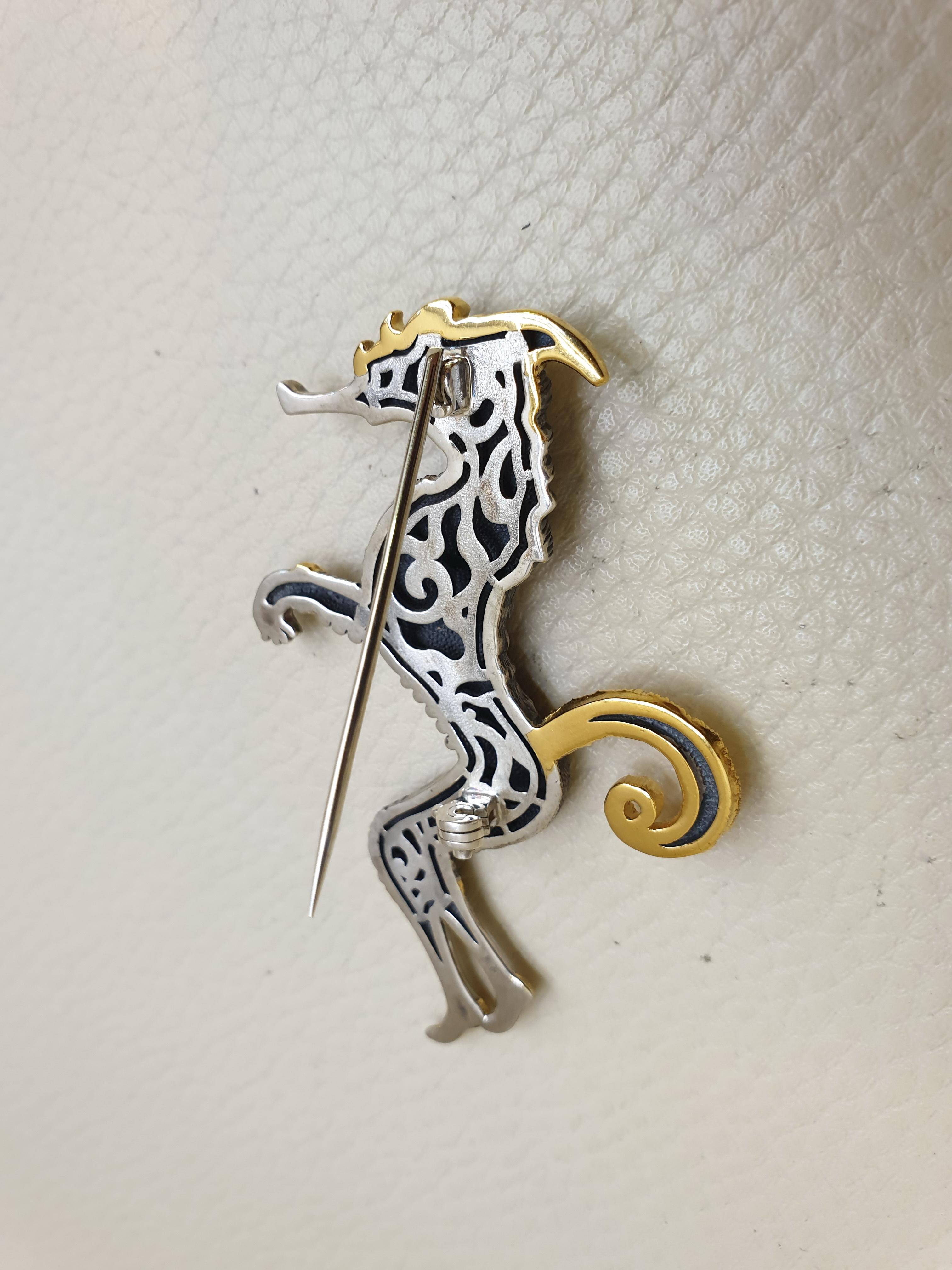 Gilded Silver 22 Karat Enamel with 24 Karat Gold Plating Brooch In New Condition For Sale In Baden-Baden, DE