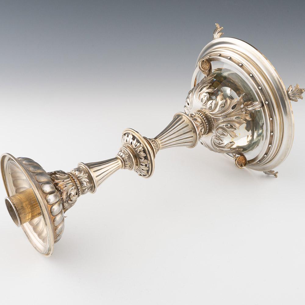 Doré Chandeliers en argent doré avec égouttoirs en verre en vente