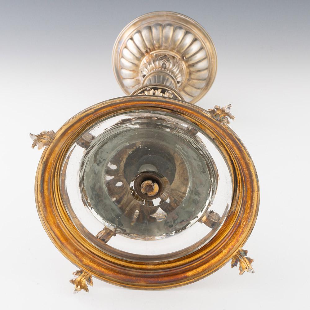 Argent Chandeliers en argent doré avec égouttoirs en verre en vente