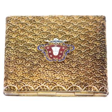 Gilded silver cigarette case in filigree mesh