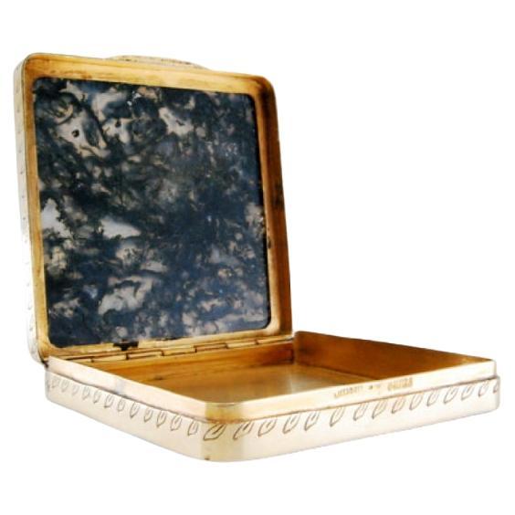 Gilded silver cigarette case with hard-stone inlay 
engraved casing For Sale