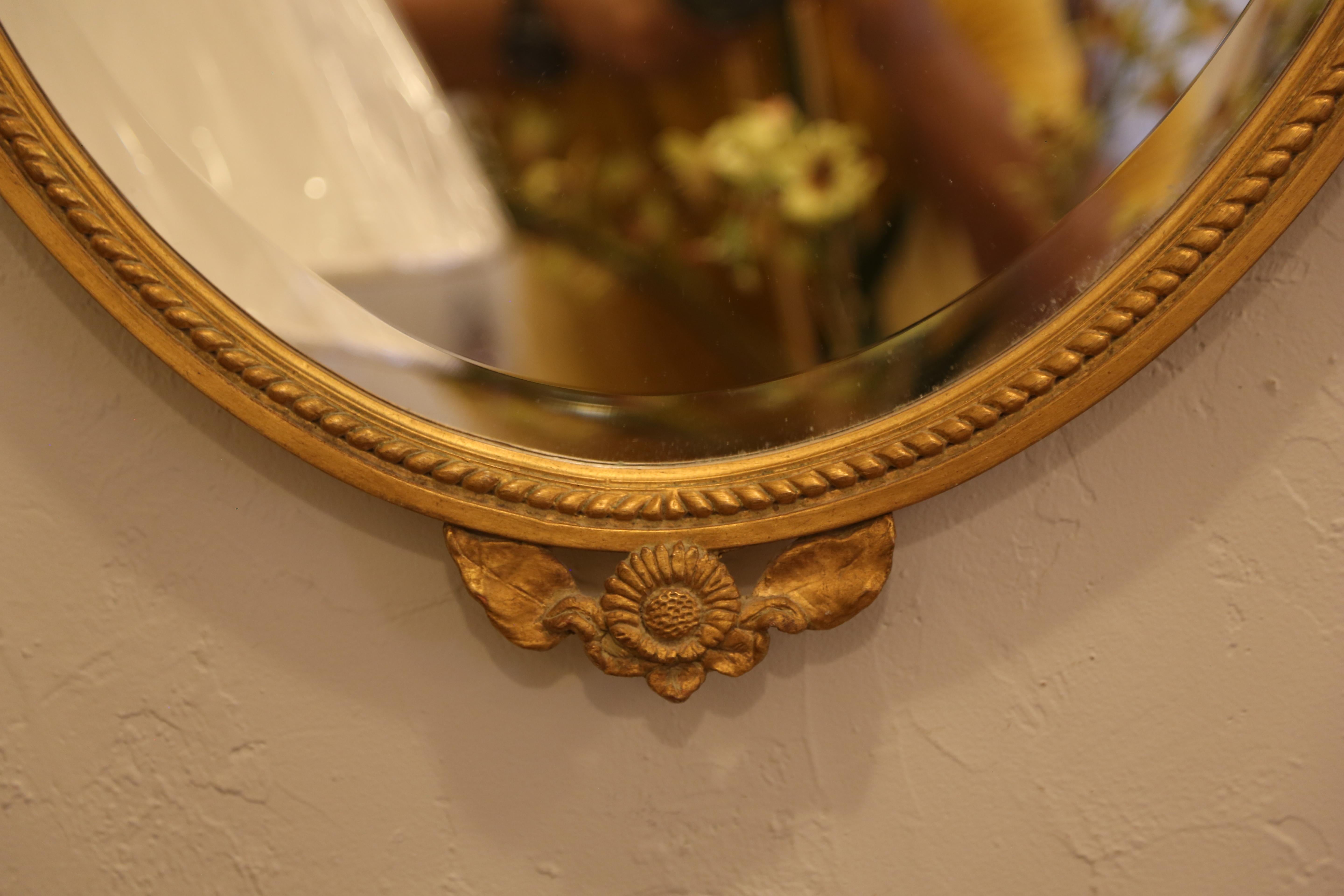 Gilded Sunflower Oval Mirror In Good Condition In West Palm Beach, FL