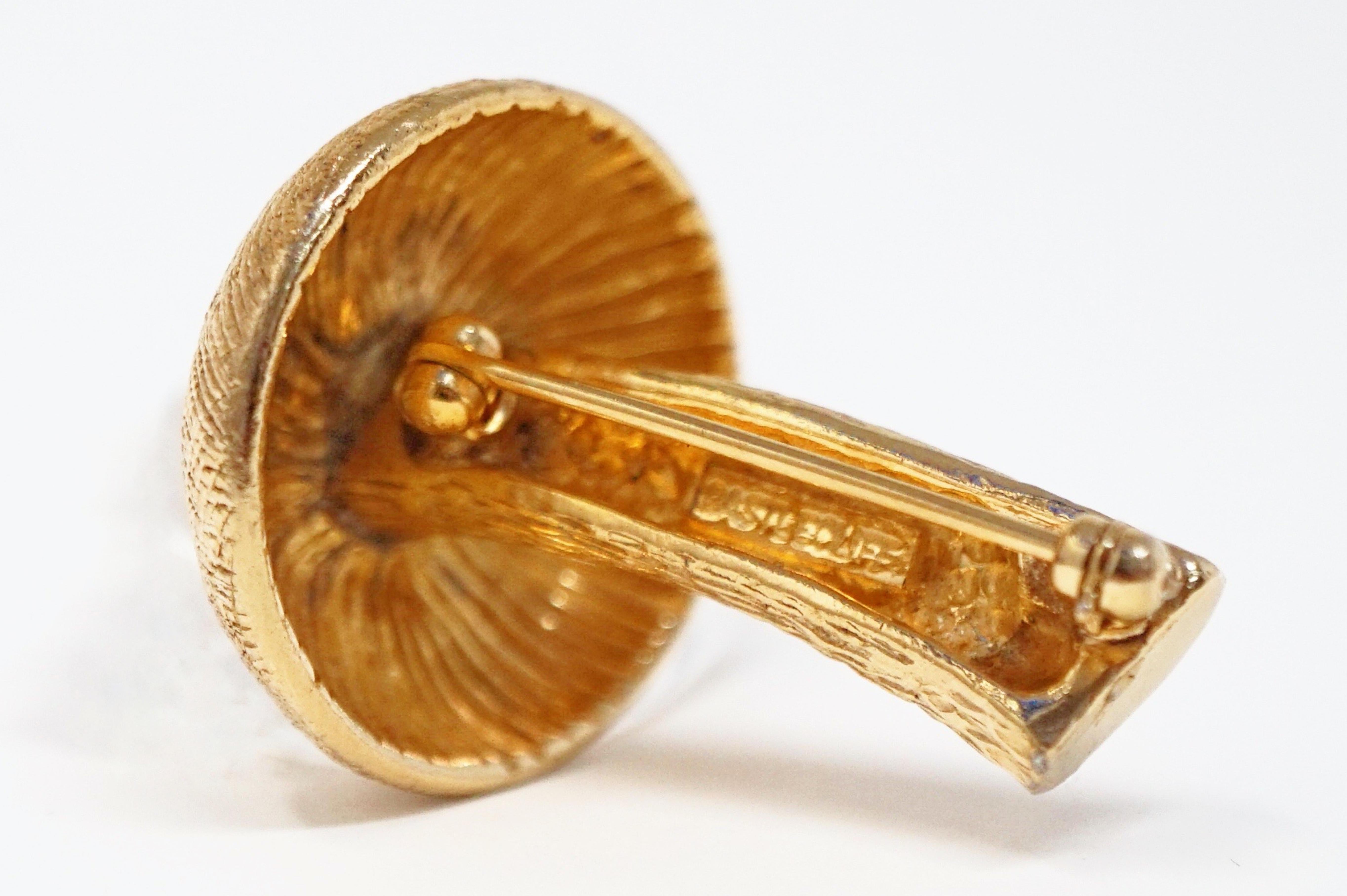 Gilded Three Dimensional Mushroom Brooch by Castlecliff, Signed, circa 1950s 5