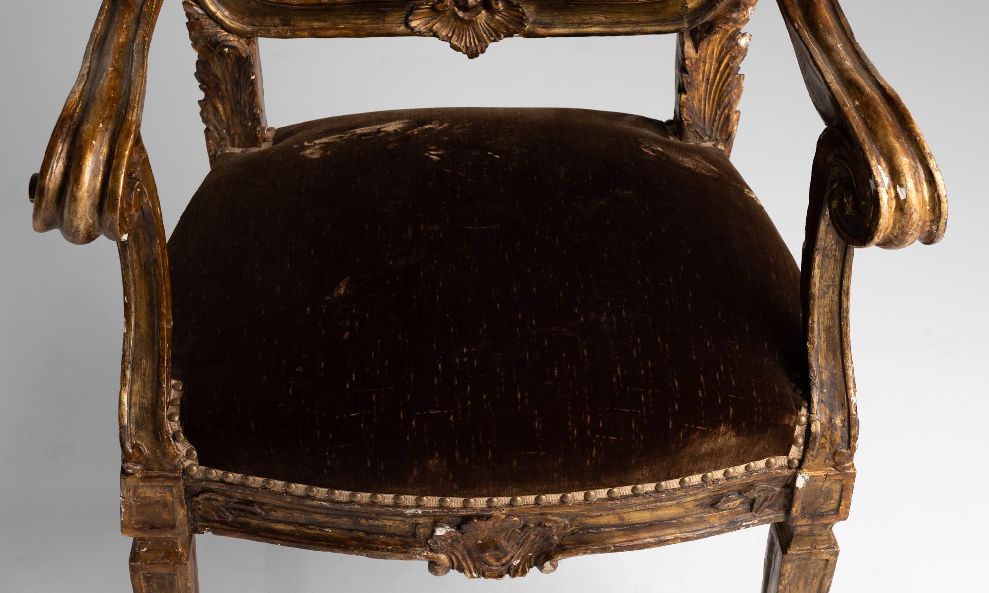 Gilded Throne Chair, Italy, 18th Century In Good Condition In Culver City, CA
