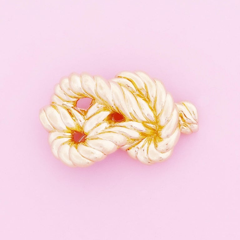 Modern Gilded Twisted Knot Brooch By Nina Ricci, 1980s For Sale