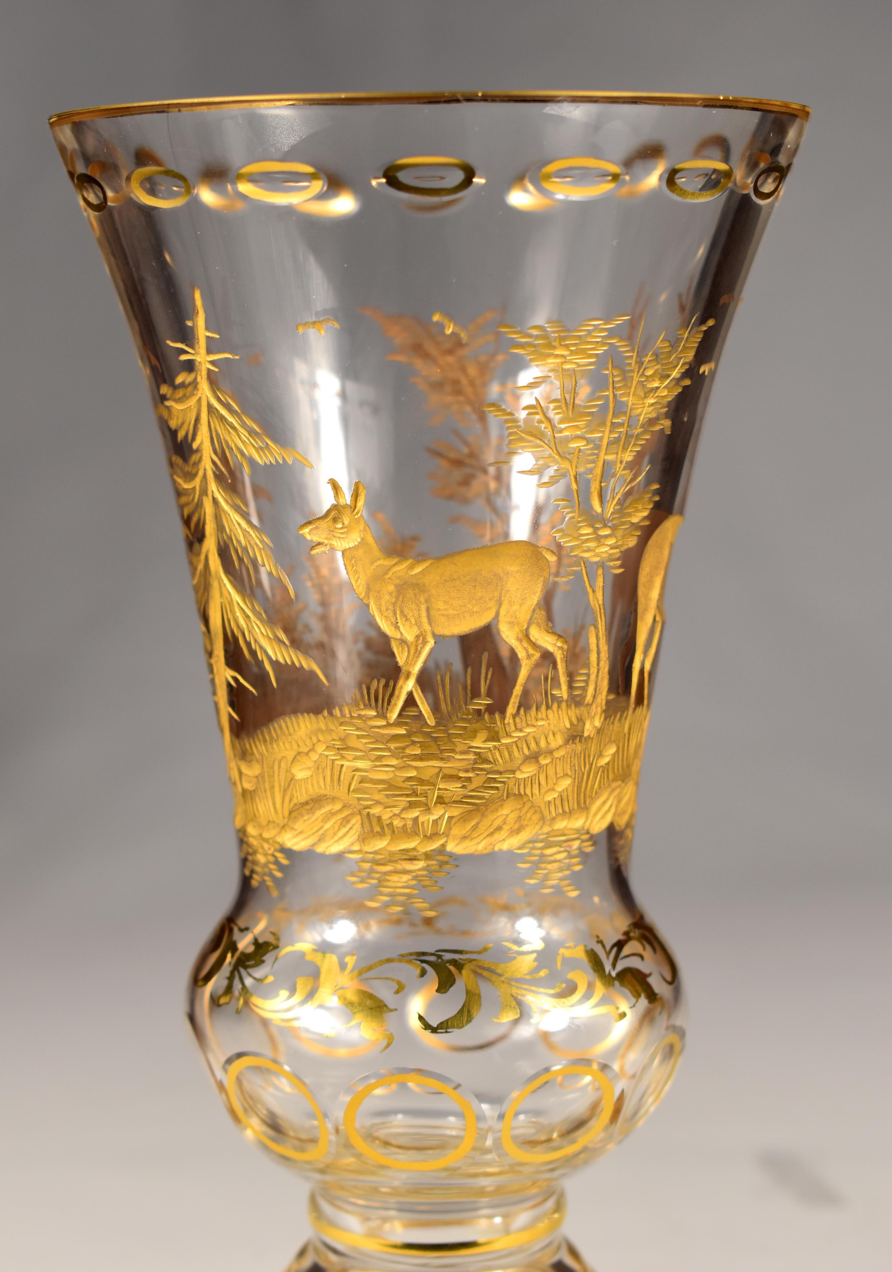 Gilded Vase + Two Gilded Glasses - Hunting motif. 20th century For Sale 1
