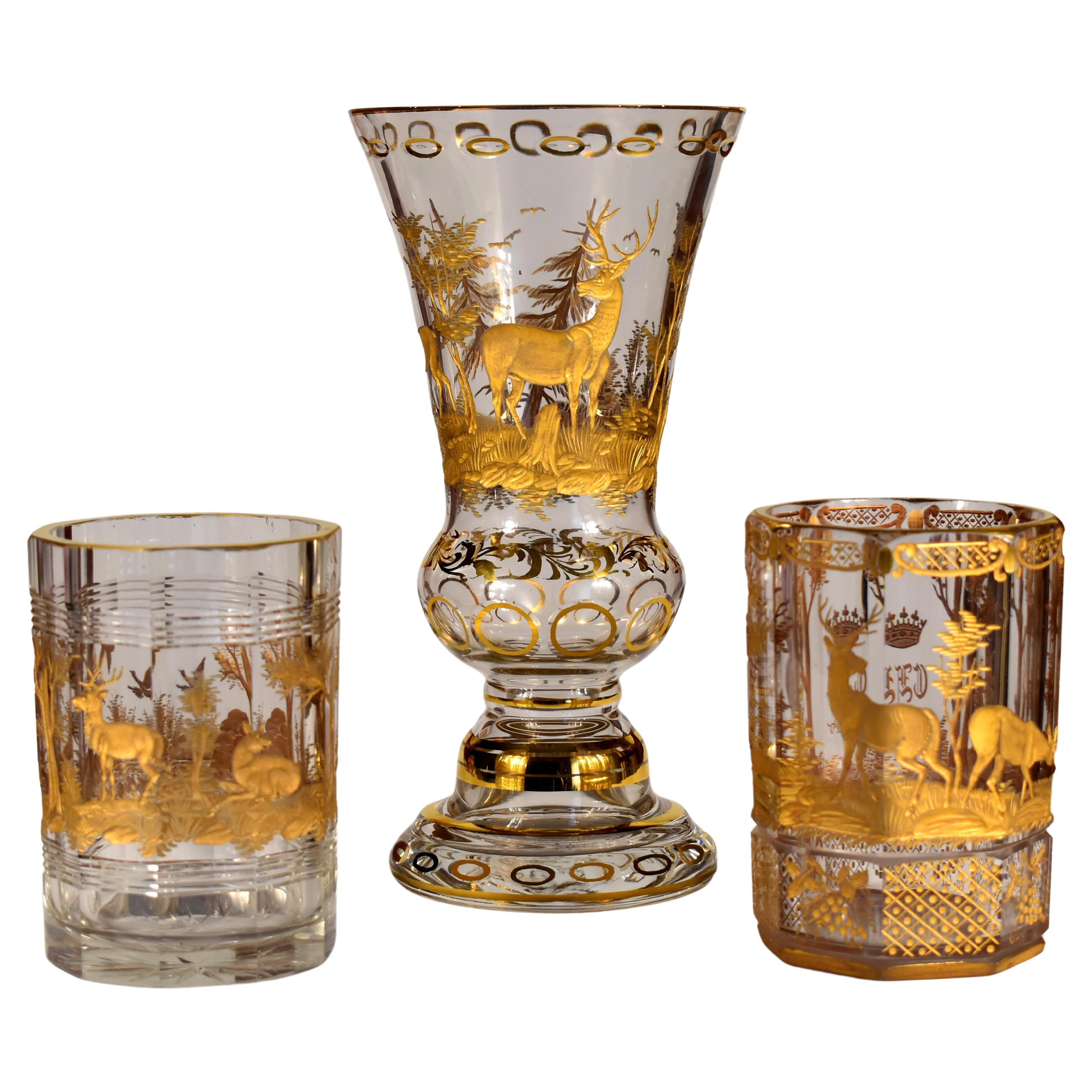 Gilded Vase + Two Gilded Glasses - Hunting motif. 20th century For Sale