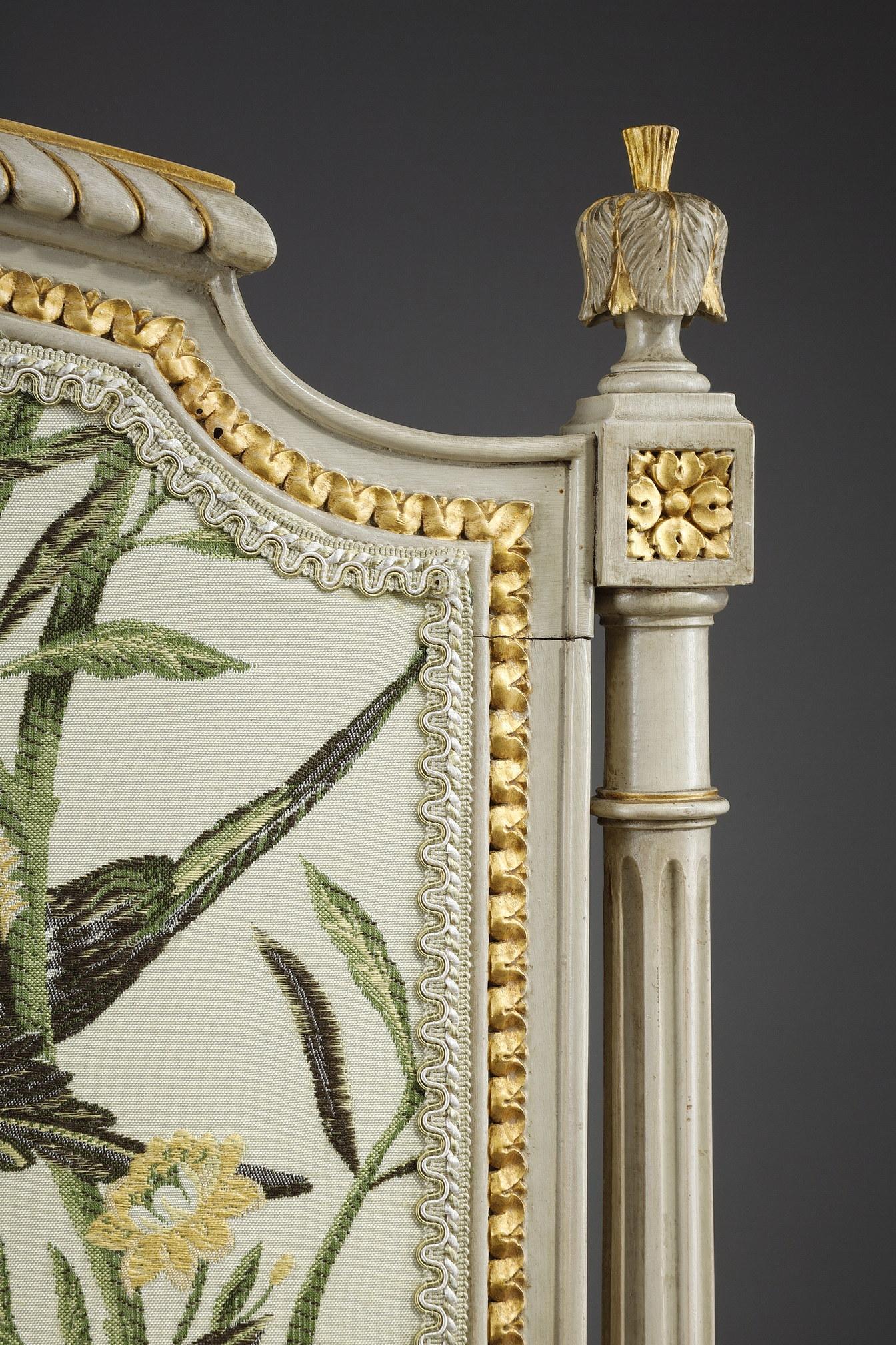 Gilded Wood Fire Screen with Parrots, Louis XVI Style 2