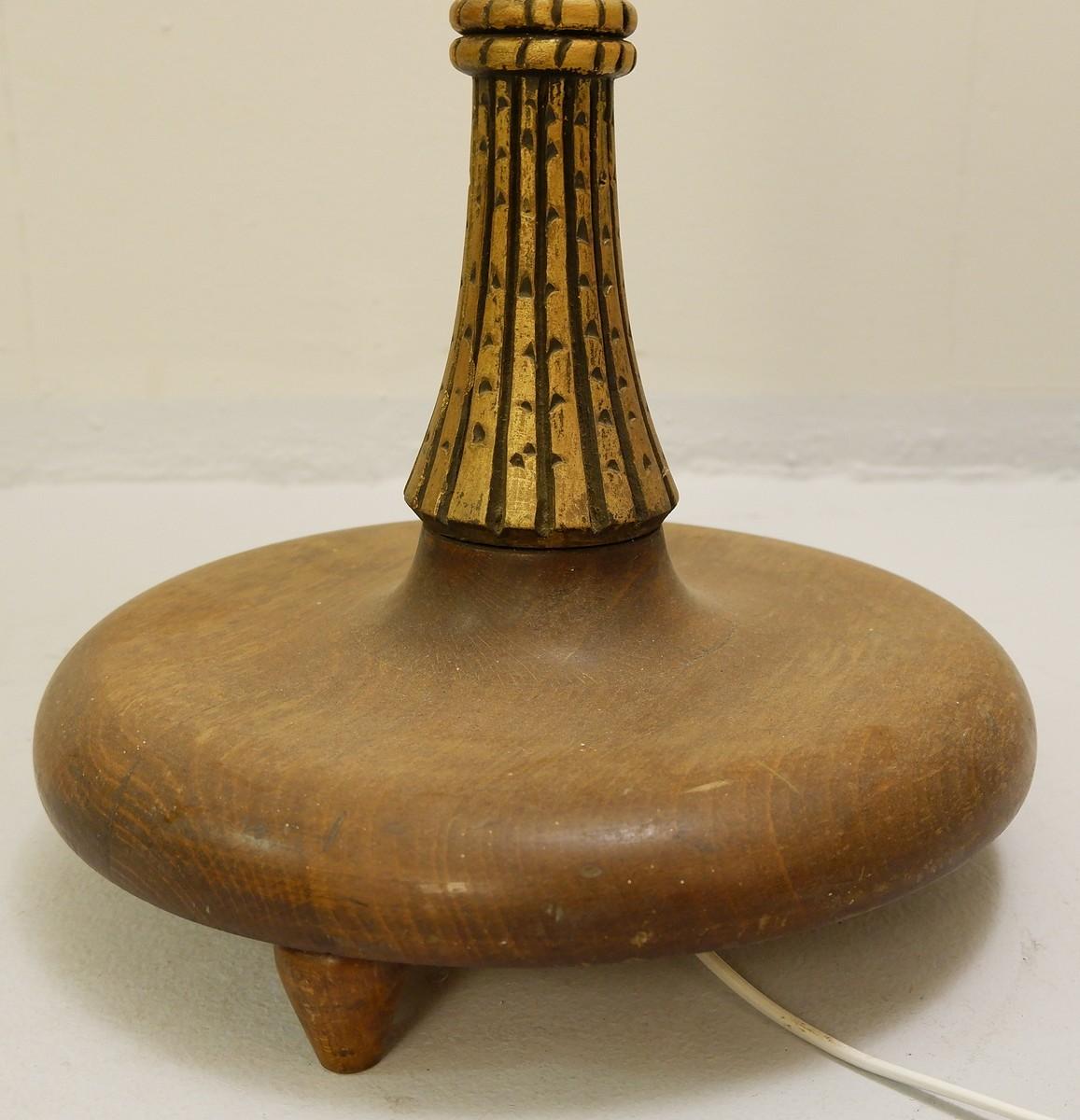 Stehlampe aus vergoldetem Holz von Alfred Chambon:: 1930er Jahre (Europäisch) im Angebot
