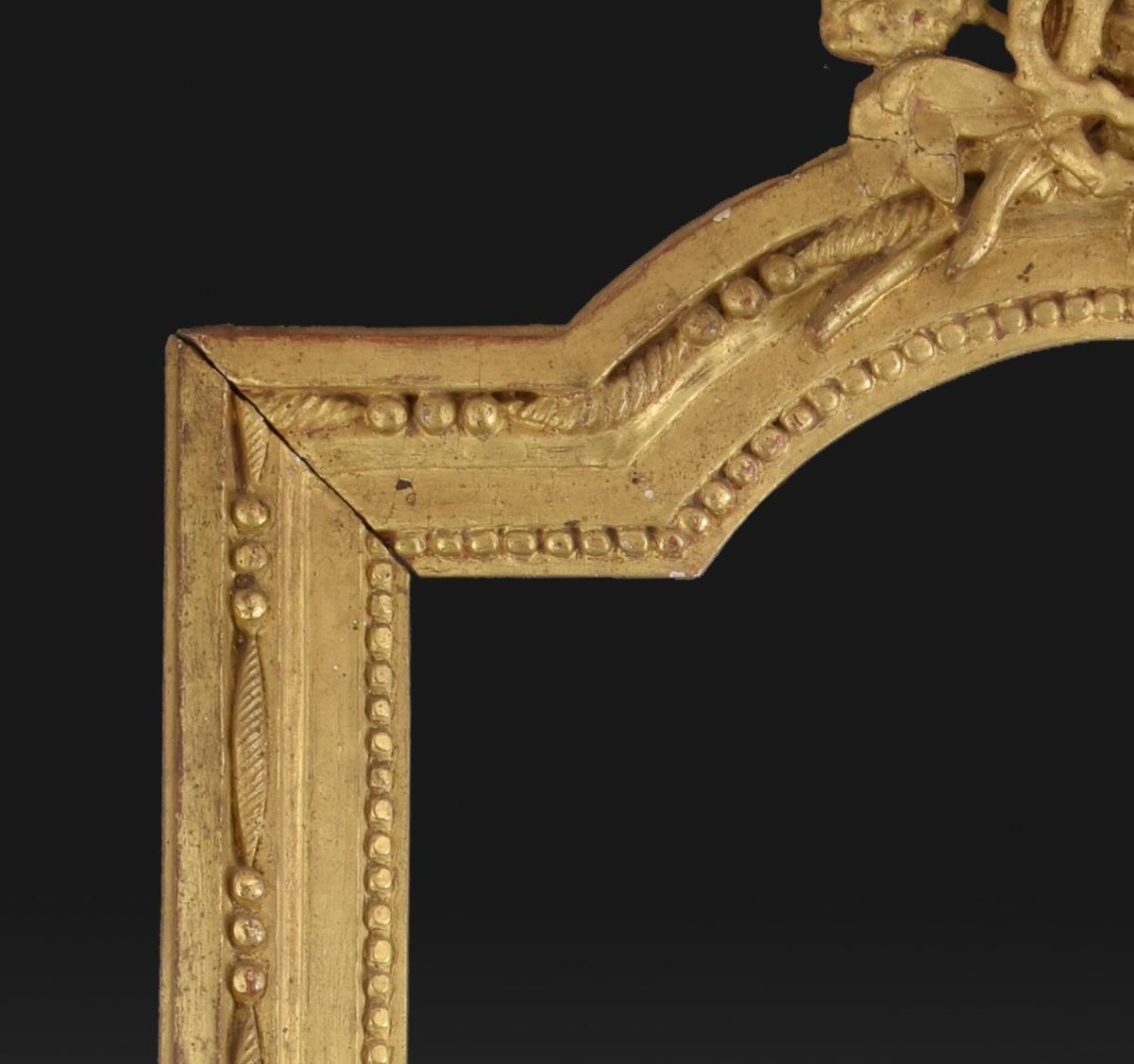 18th Century and Earlier Gilded Wood Frame, 18th Century For Sale