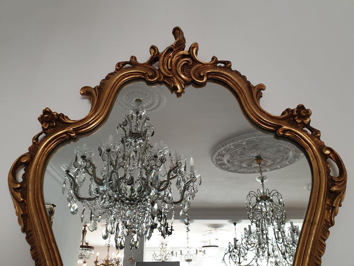 Gilded Wood Rococo Revival Style Mirror with Rocaille Crown In Good Condition For Sale In Liverpool, GB