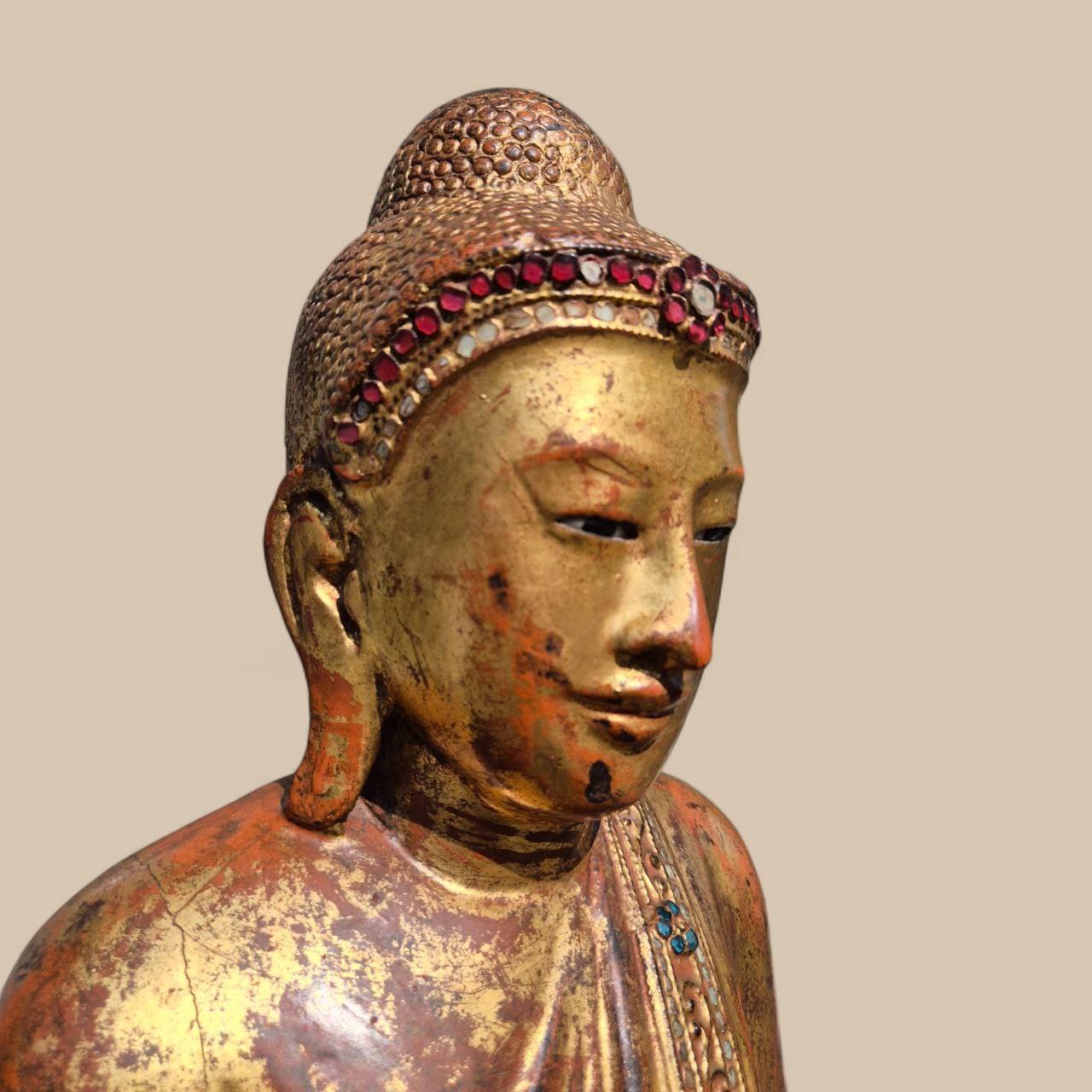 Burmese Gilded Wooden Buddha with Stone Inlays – Early 20th Century, Burma For Sale