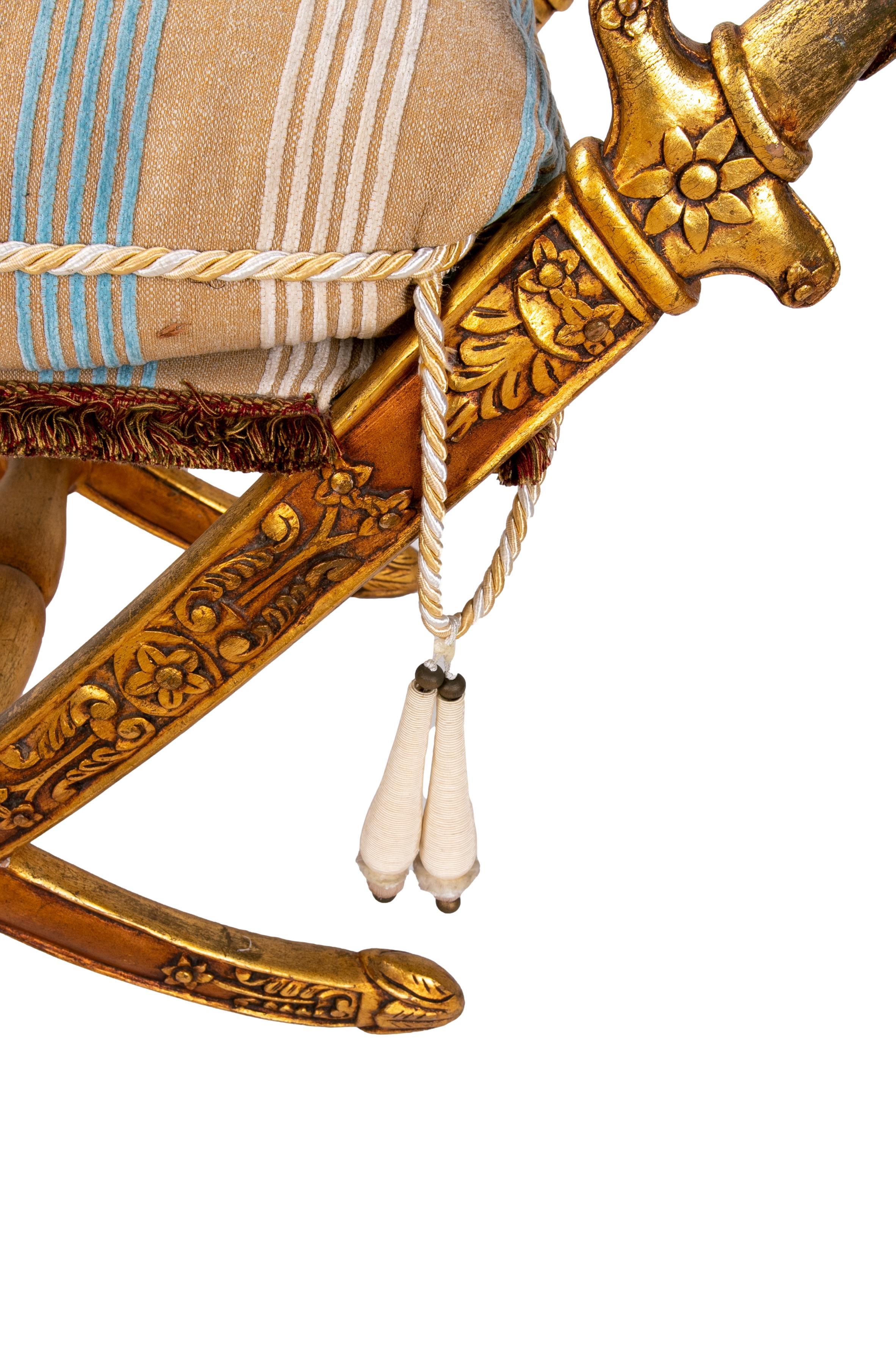 20th Century Gilded Wooden Jabuga with Legs in the Shape of Arabian Swords For Sale