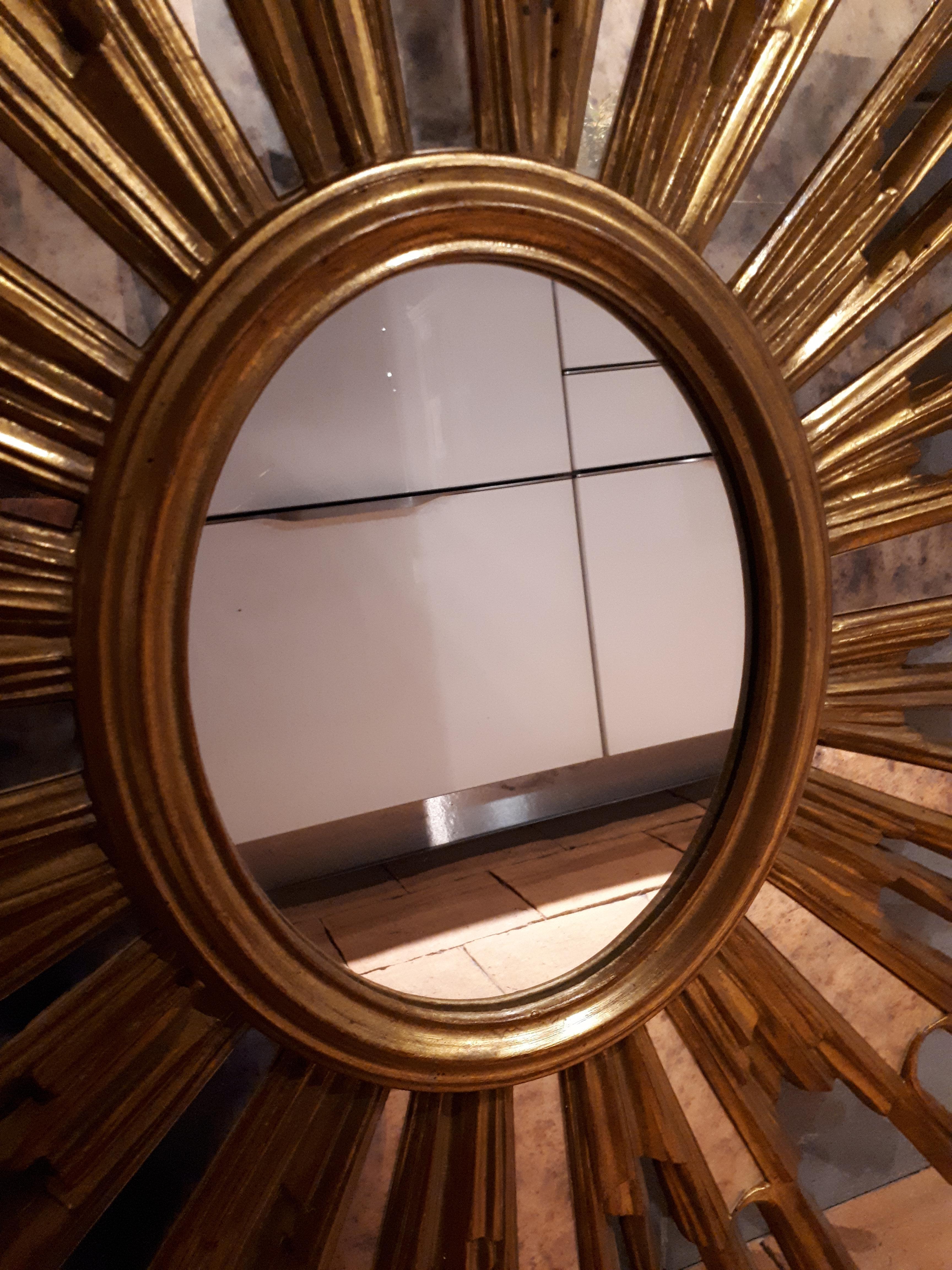 Gilded wooden witch or sunburst mirror, France 1950 For Sale 11