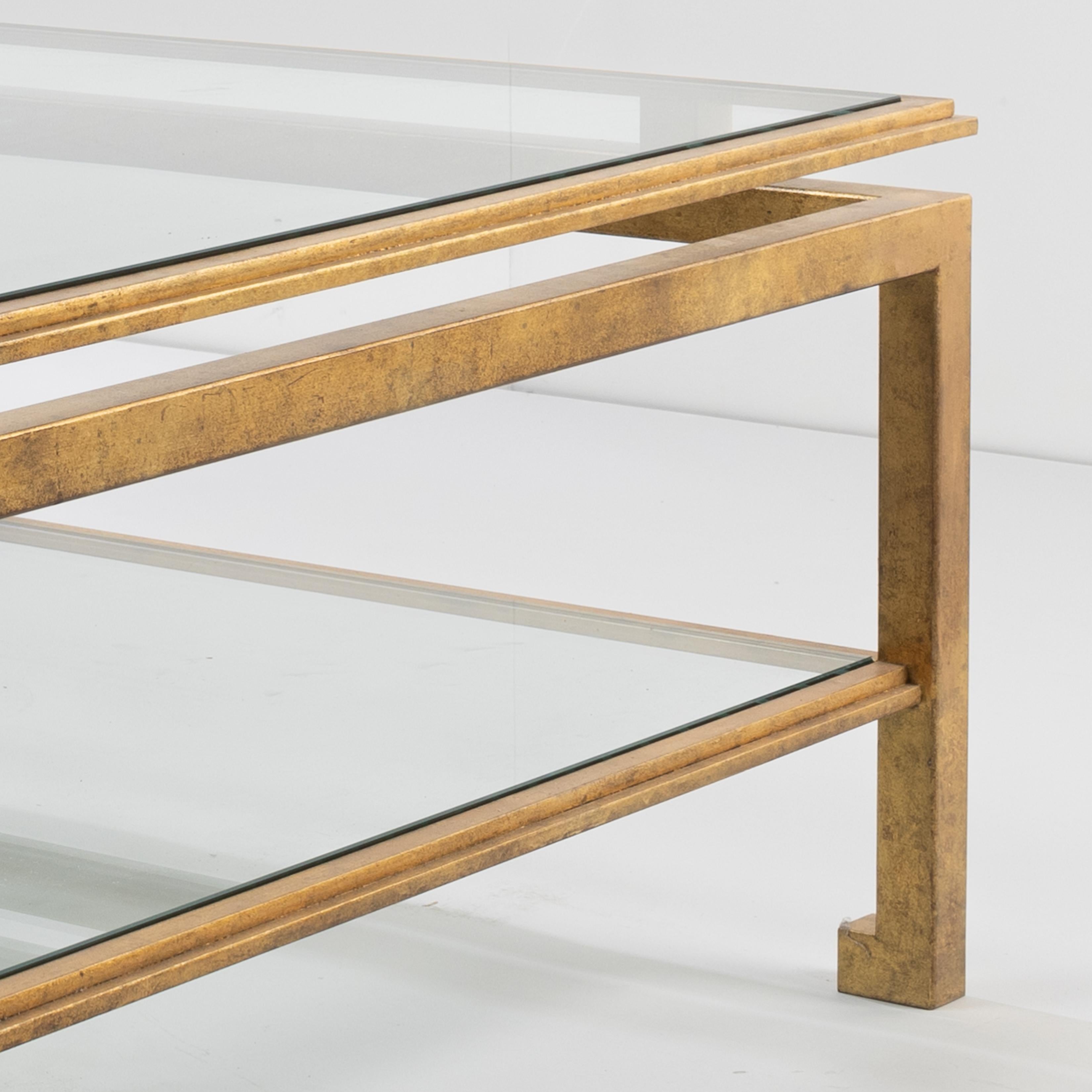 Français Table basse en fer forgé doré par Maison Ramsay en vente