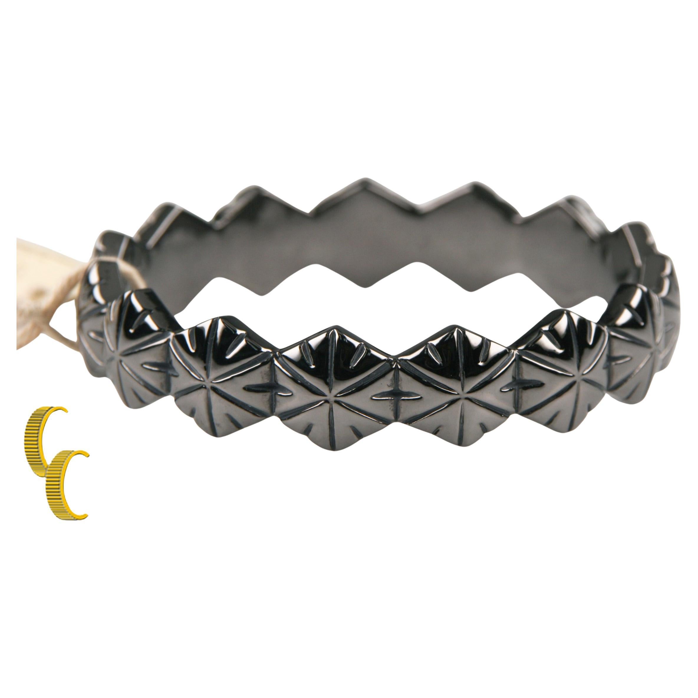 Giles & Brother Hippolyta Bangle Bracelet, Size 7.5 For Sale
